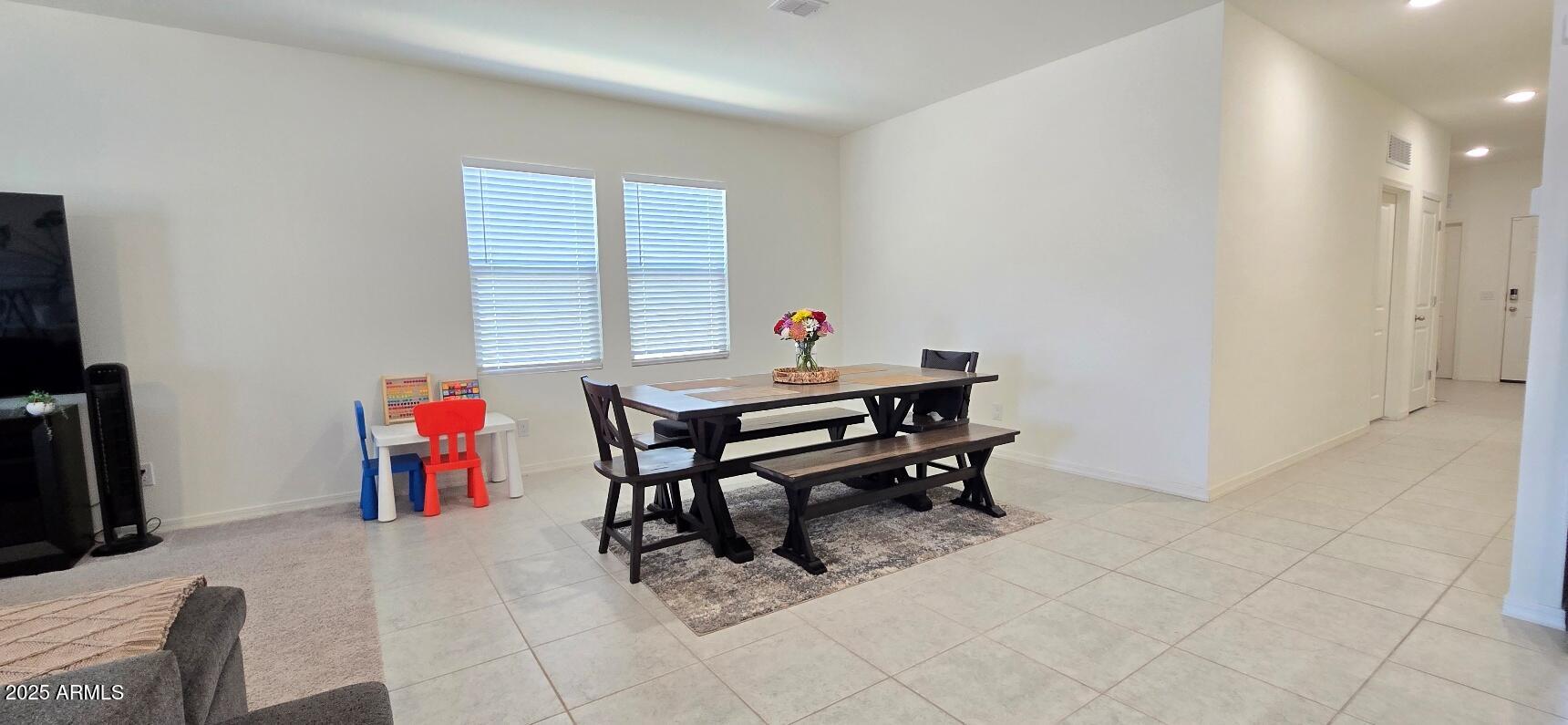 3164 E MINER Drive