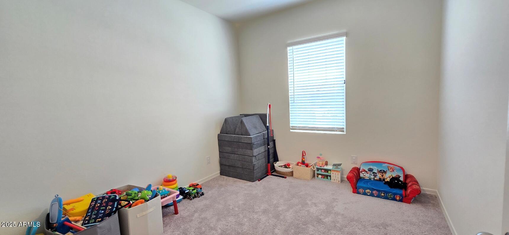 3164 E MINER Drive