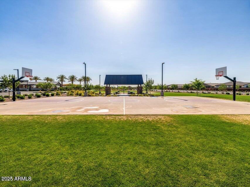 3164 E MINER Drive