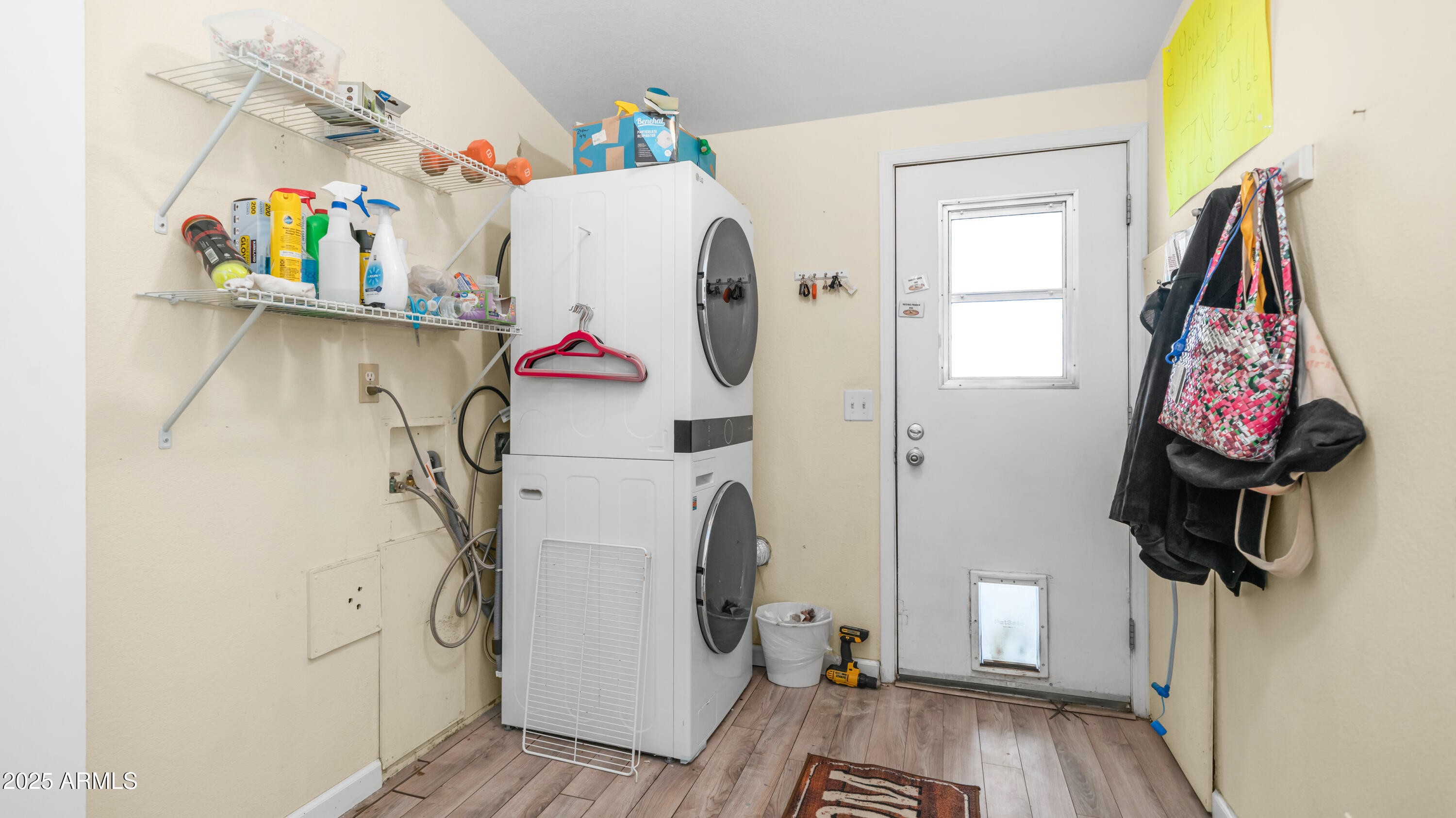 2400 E BASELINE Avenue, 44