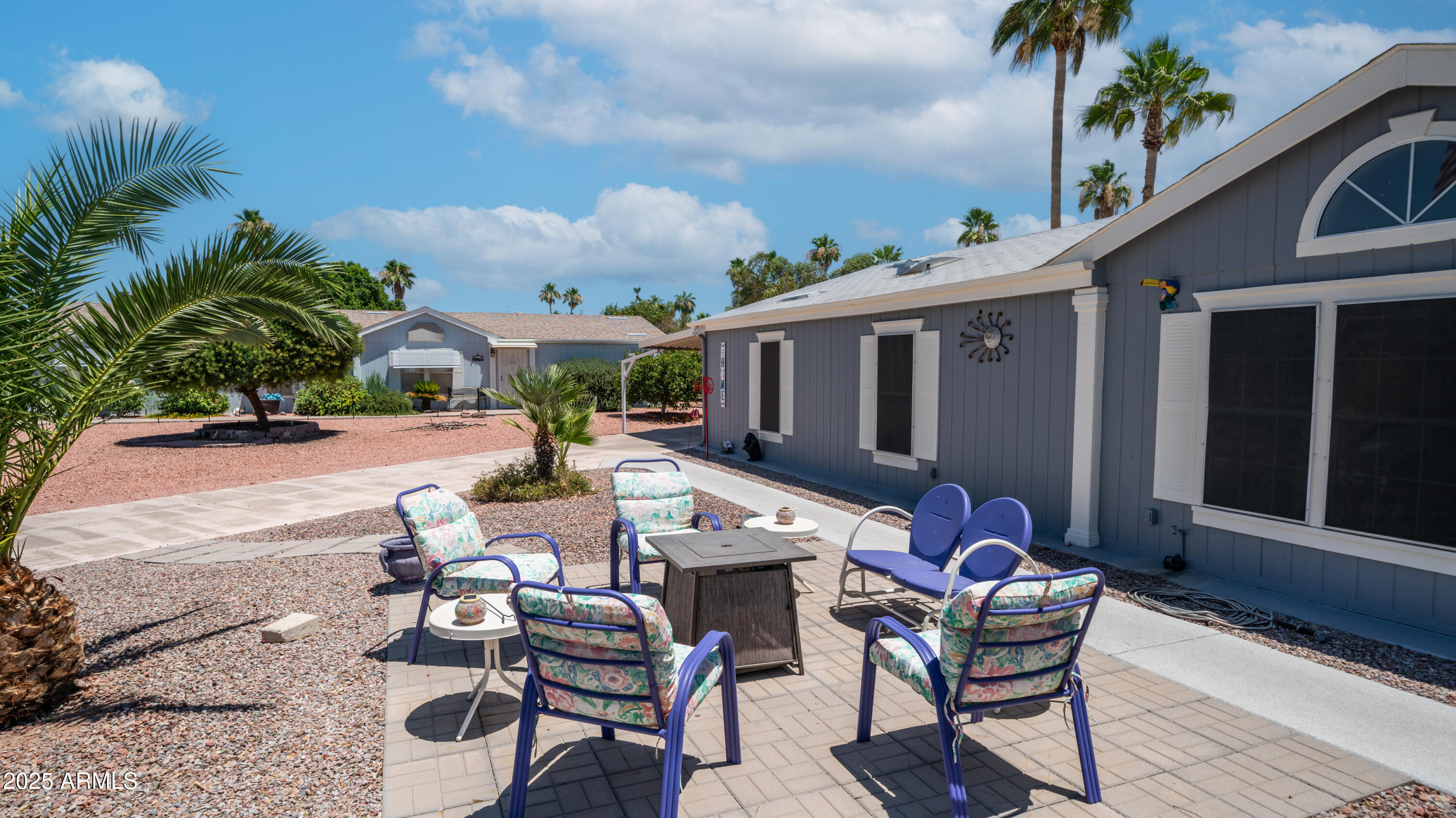 2400 E BASELINE Avenue, 44