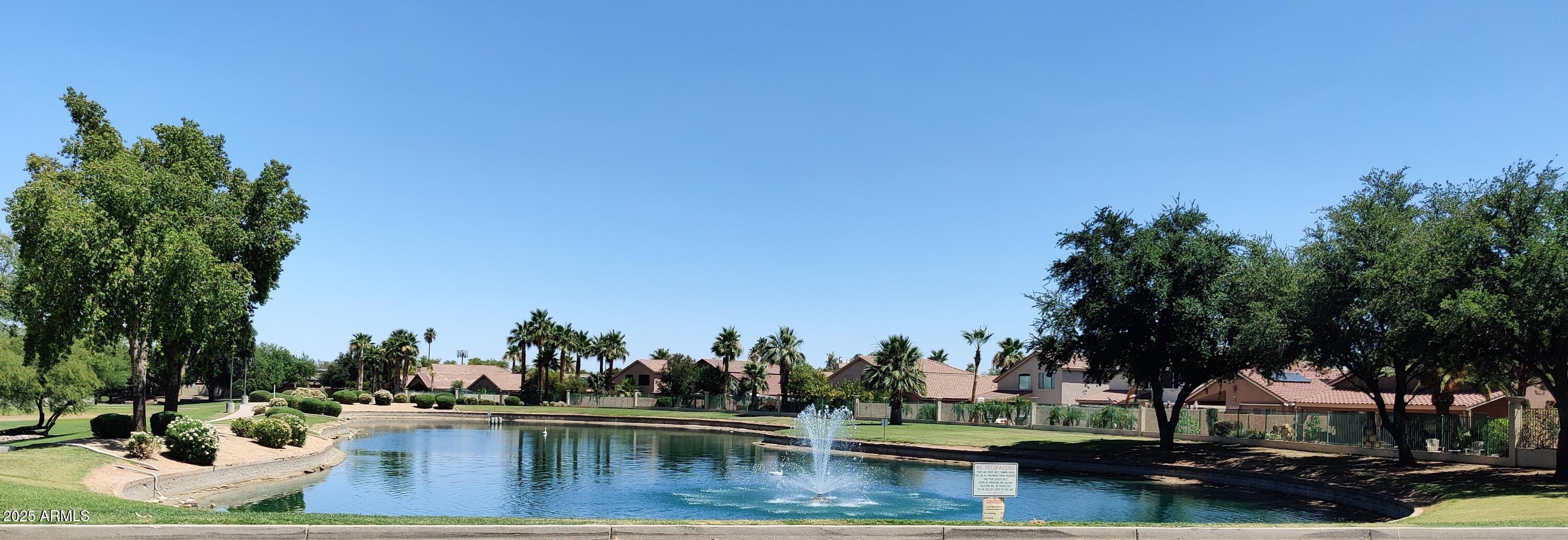 14817 W HONEYSUCKLE Lane