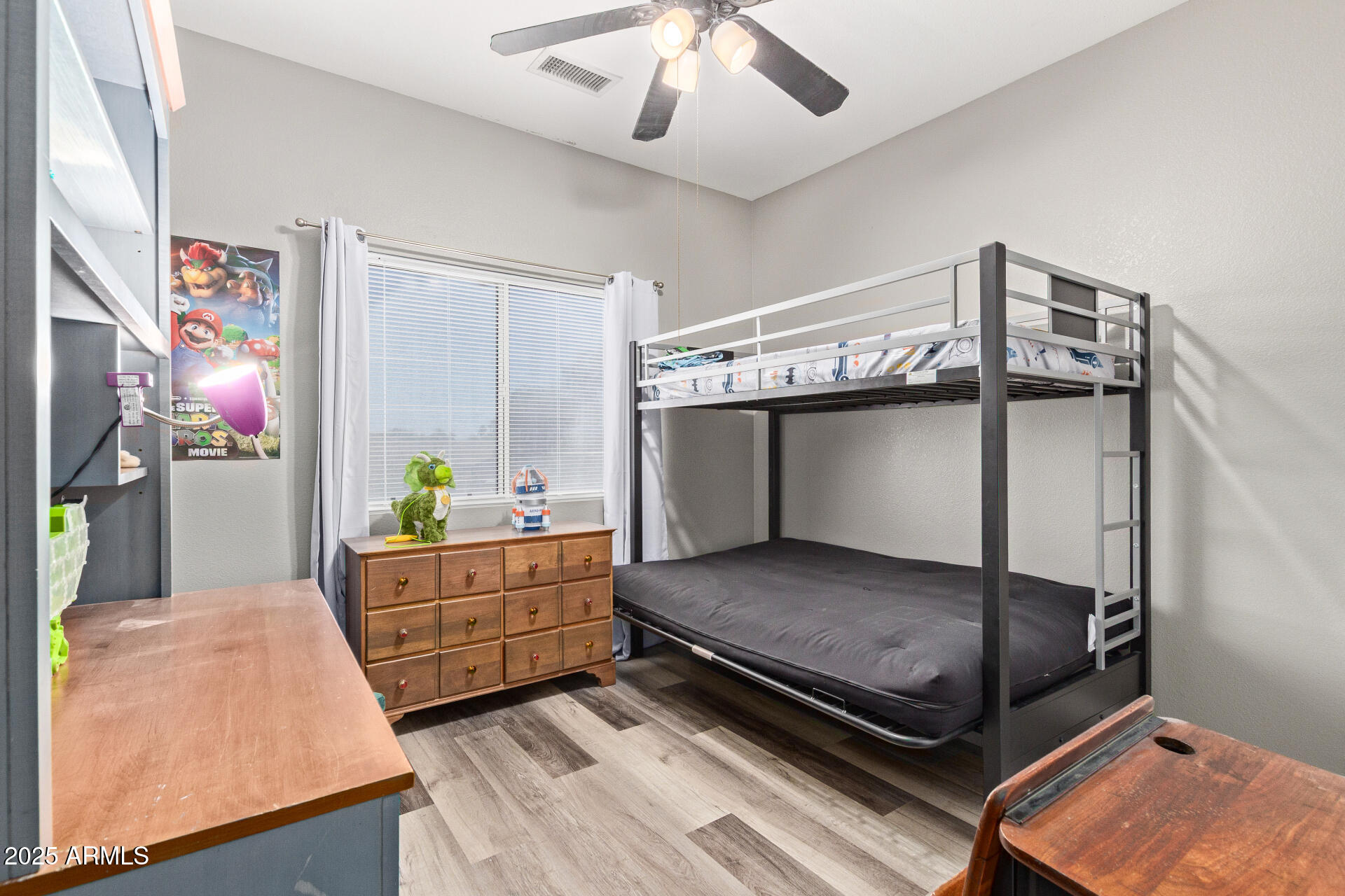 14817 W HONEYSUCKLE Lane