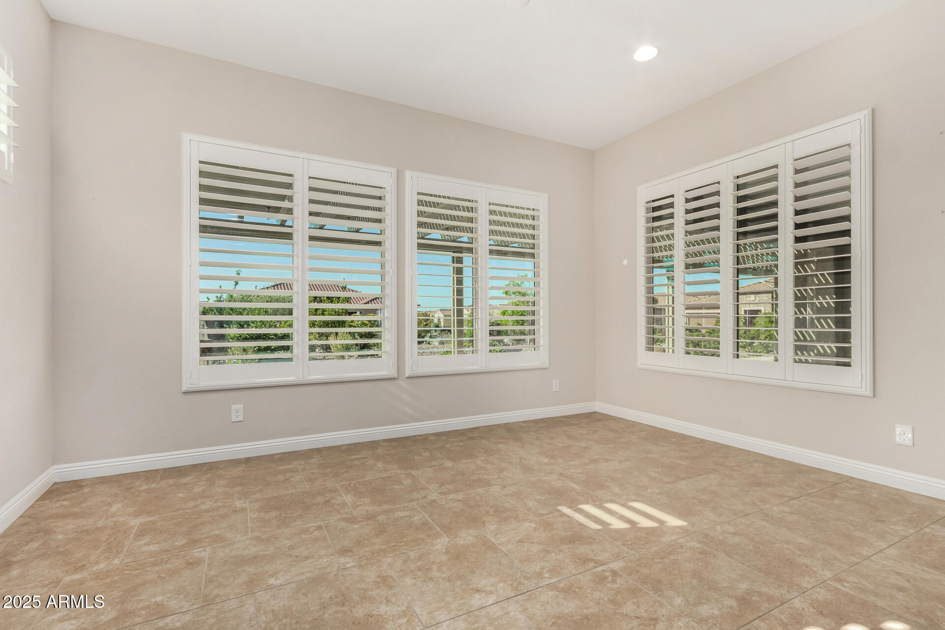 4190 N IMPERIAL Court