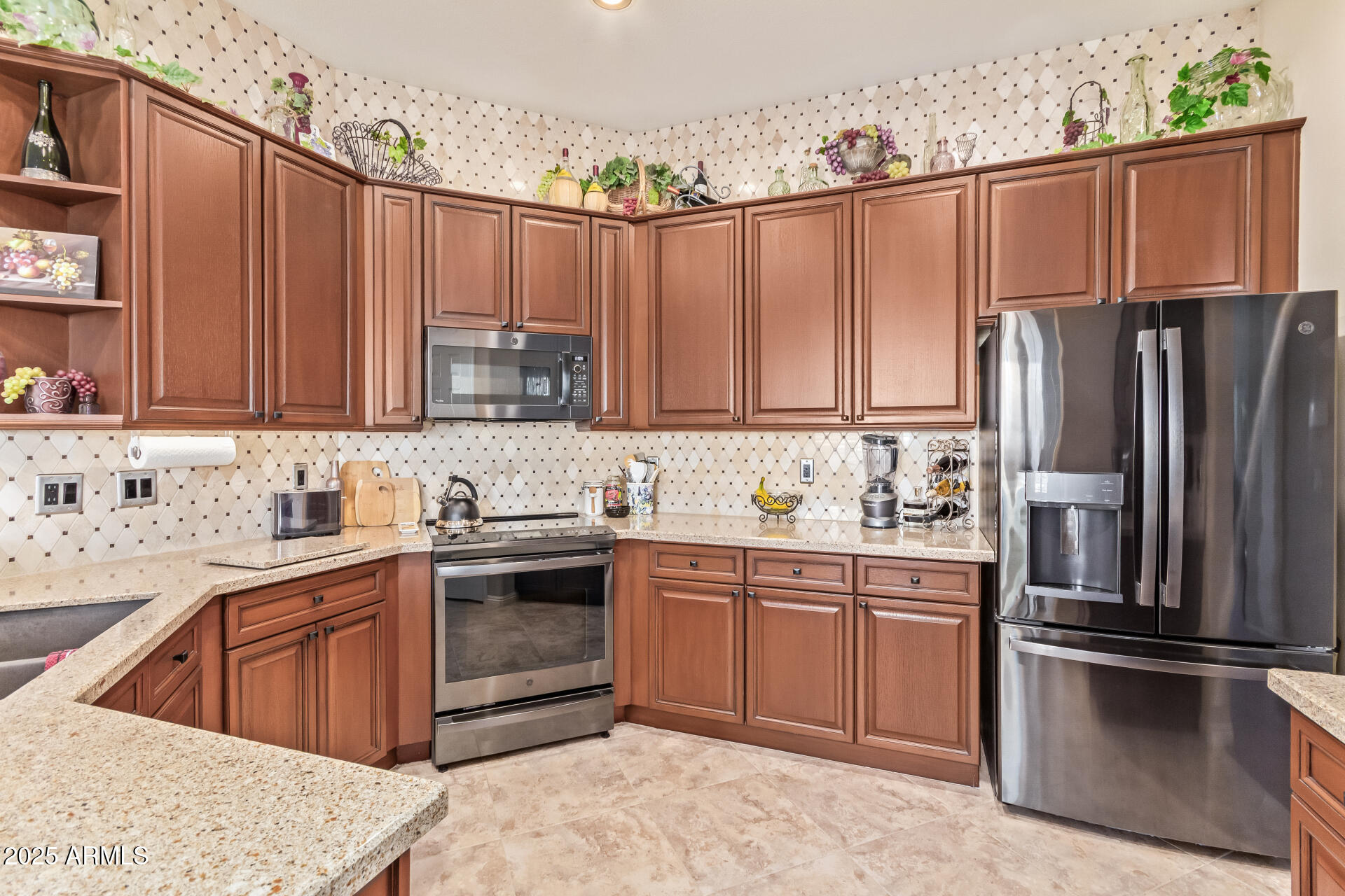 667 N Cambridge Street