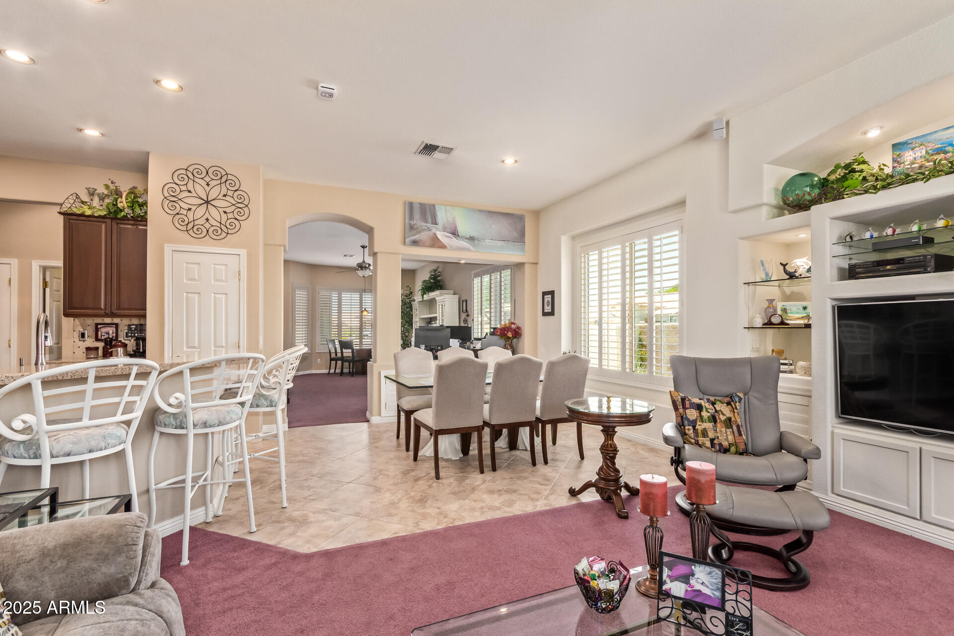 667 N Cambridge Street