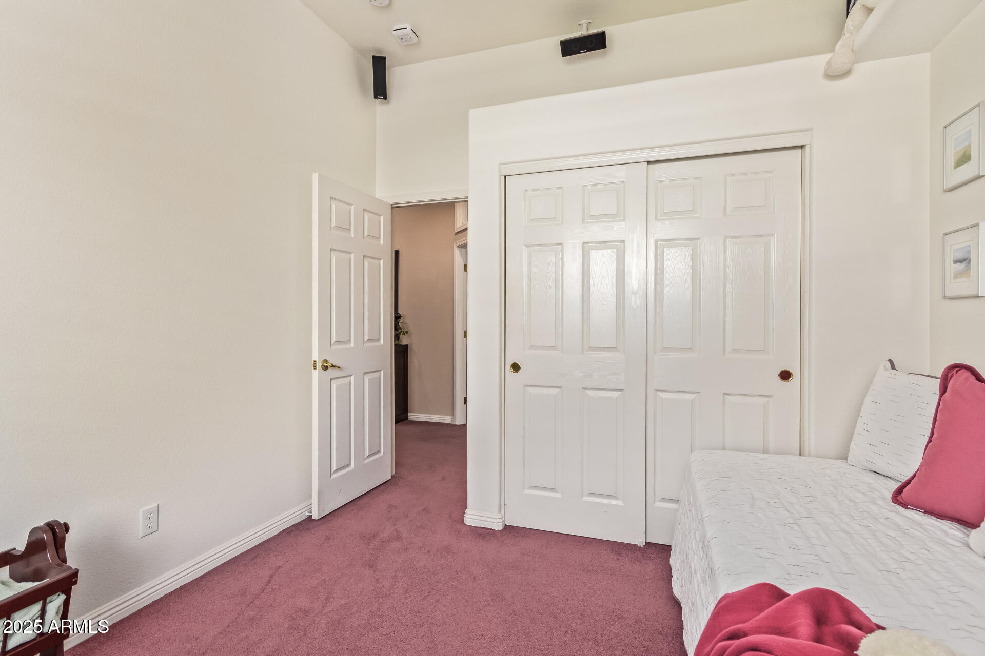 667 N Cambridge Street