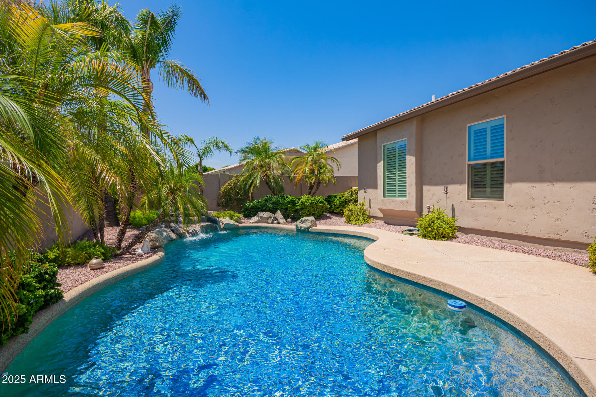 667 N Cambridge Street