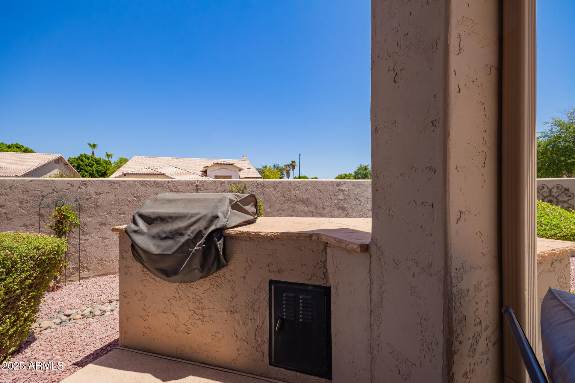 667 N Cambridge Street