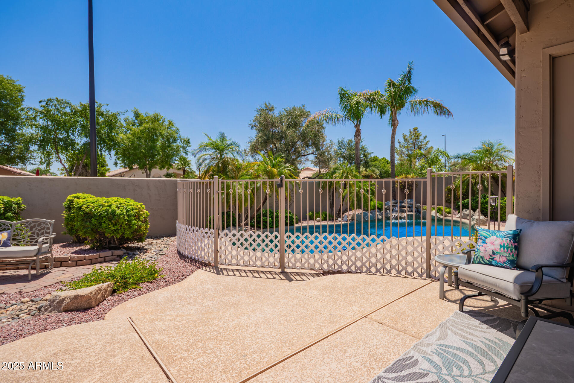 667 N Cambridge Street