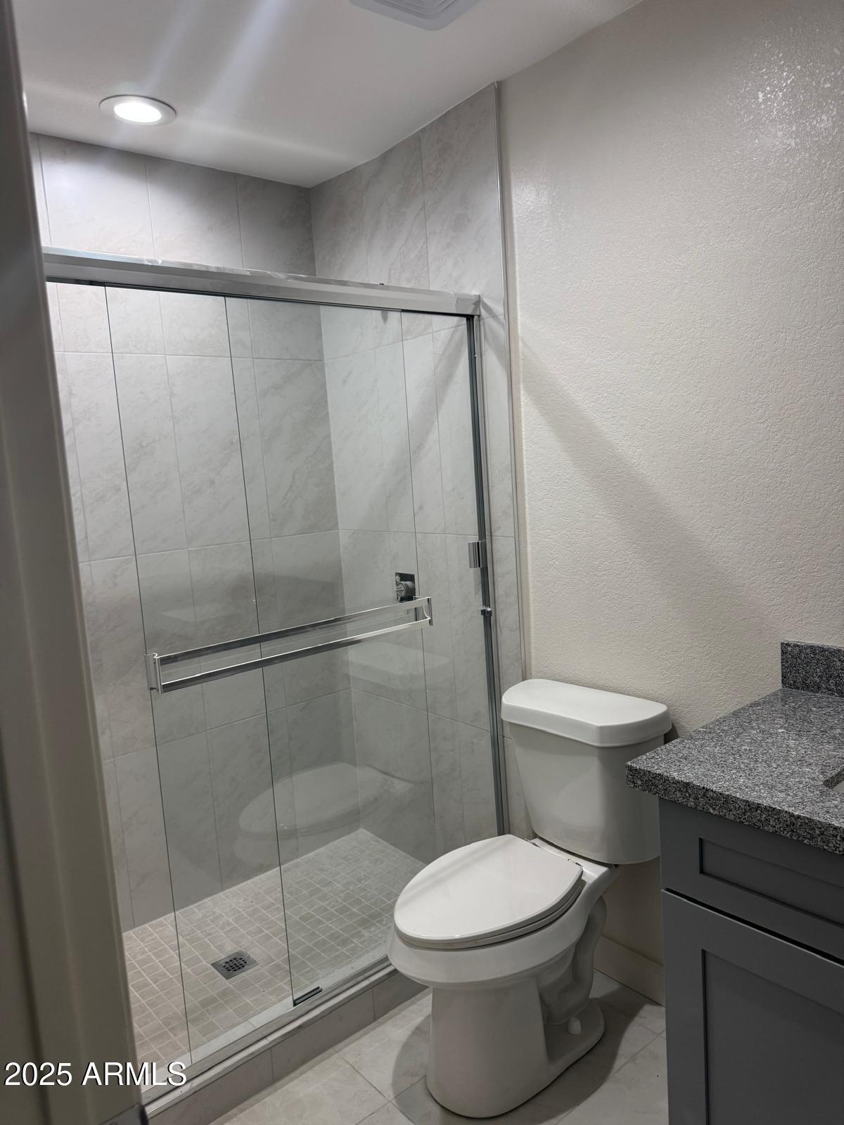 8837 W HIGHLAND Avenue