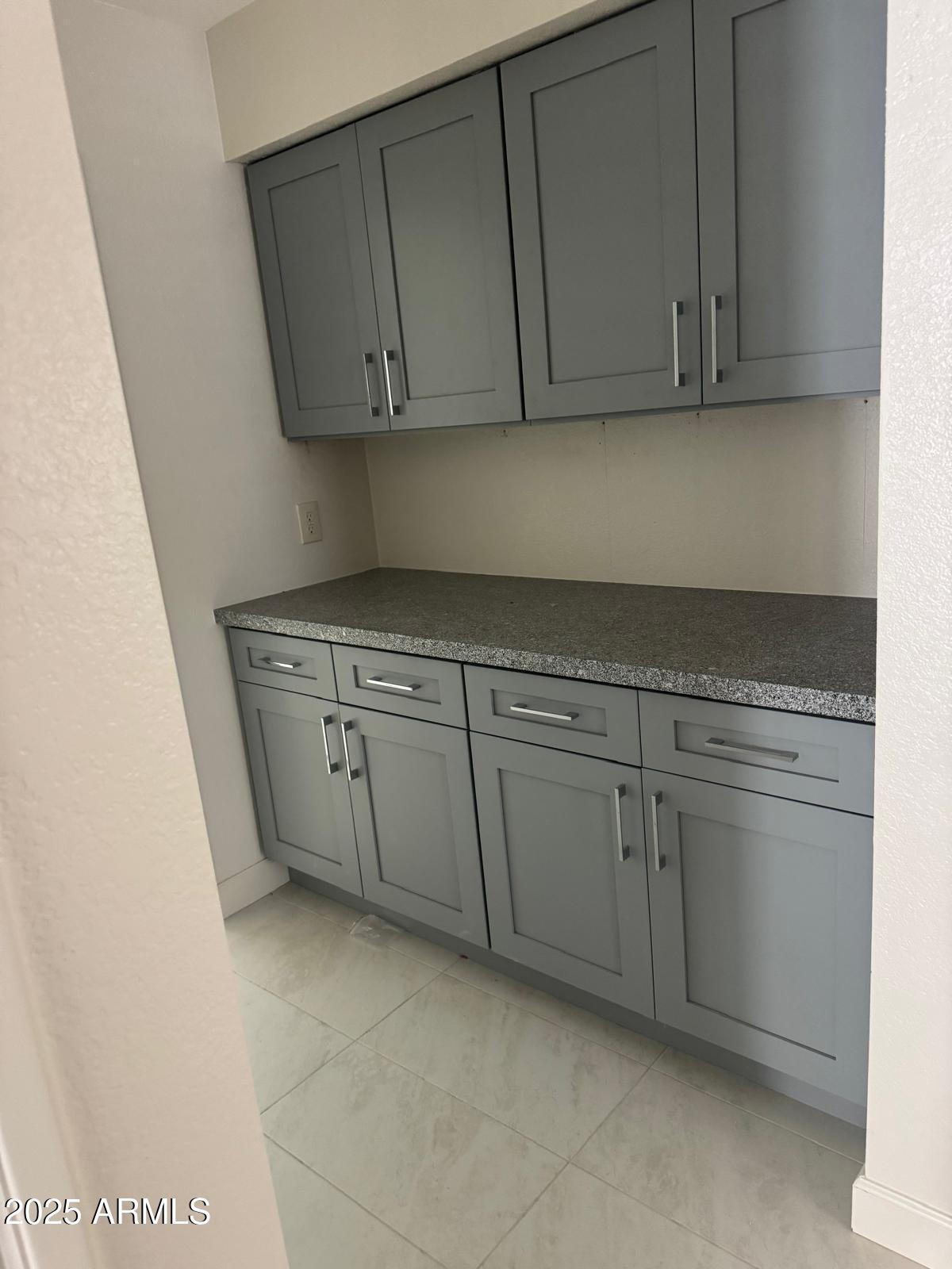 8837 W HIGHLAND Avenue