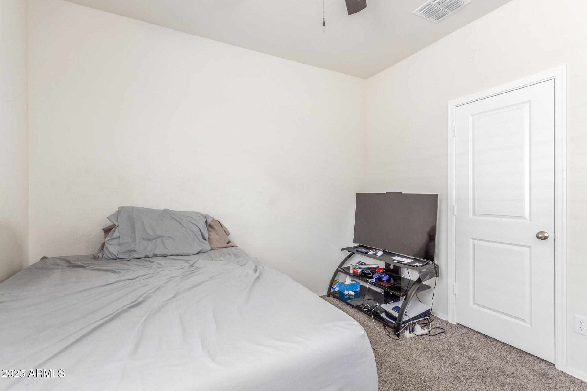 1160 W AVALON CANYON Drive