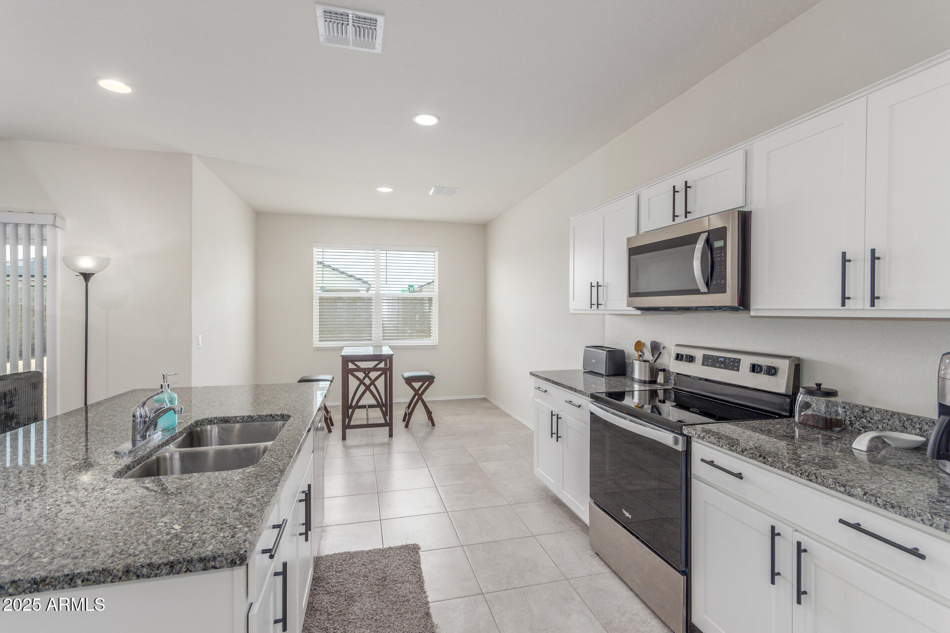 1160 W AVALON CANYON Drive