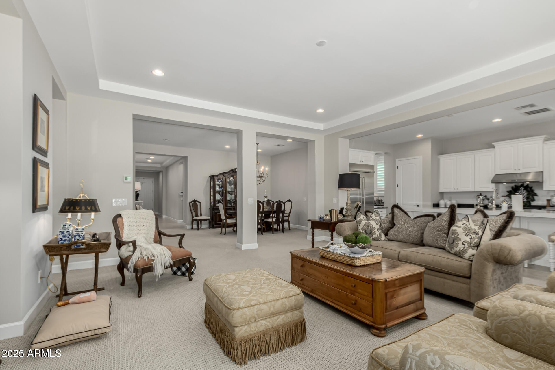 2960 E Sunrise Place