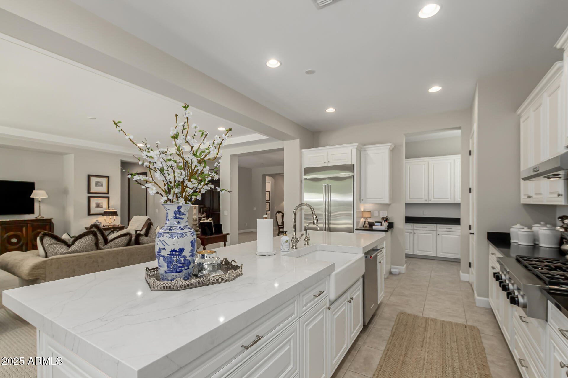 2960 E Sunrise Place