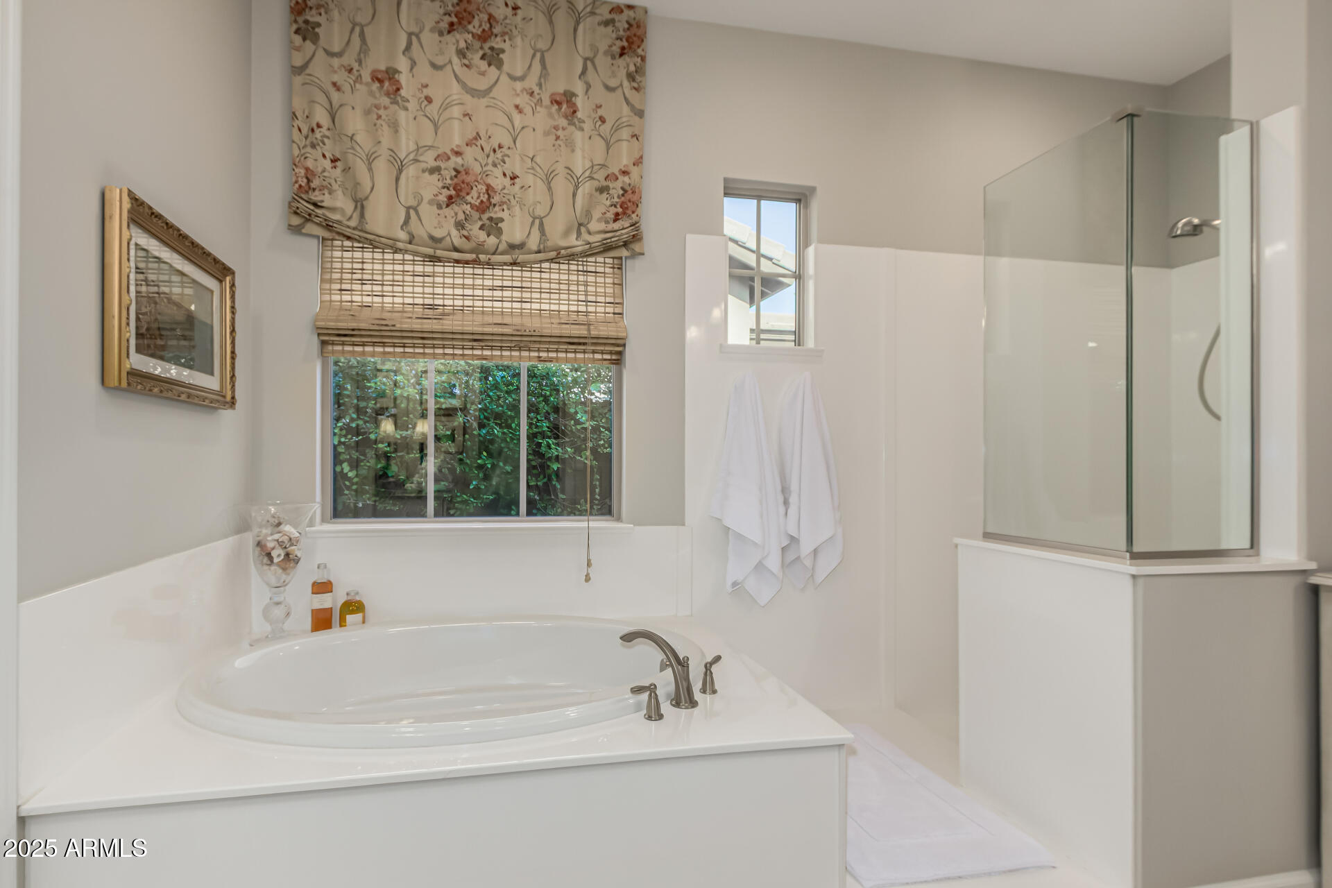 2960 E Sunrise Place