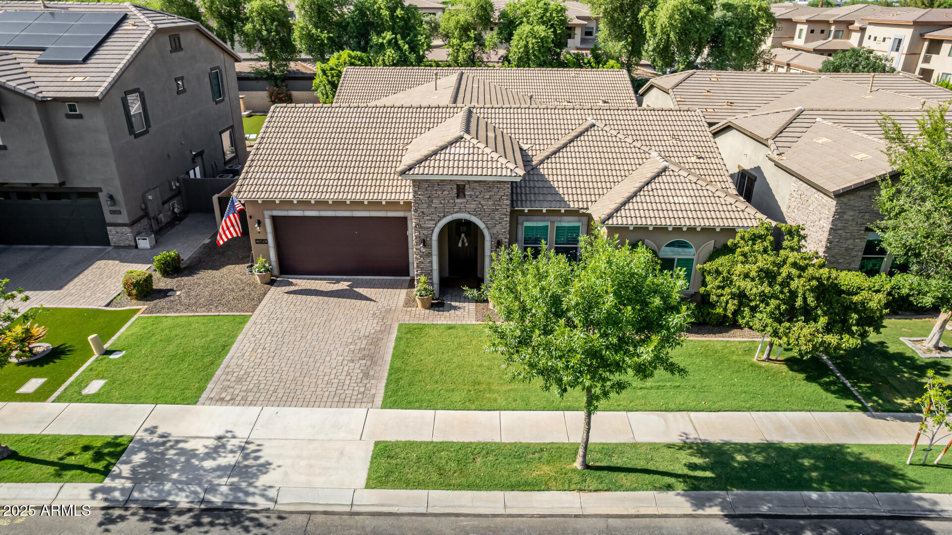 2960 E Sunrise Place