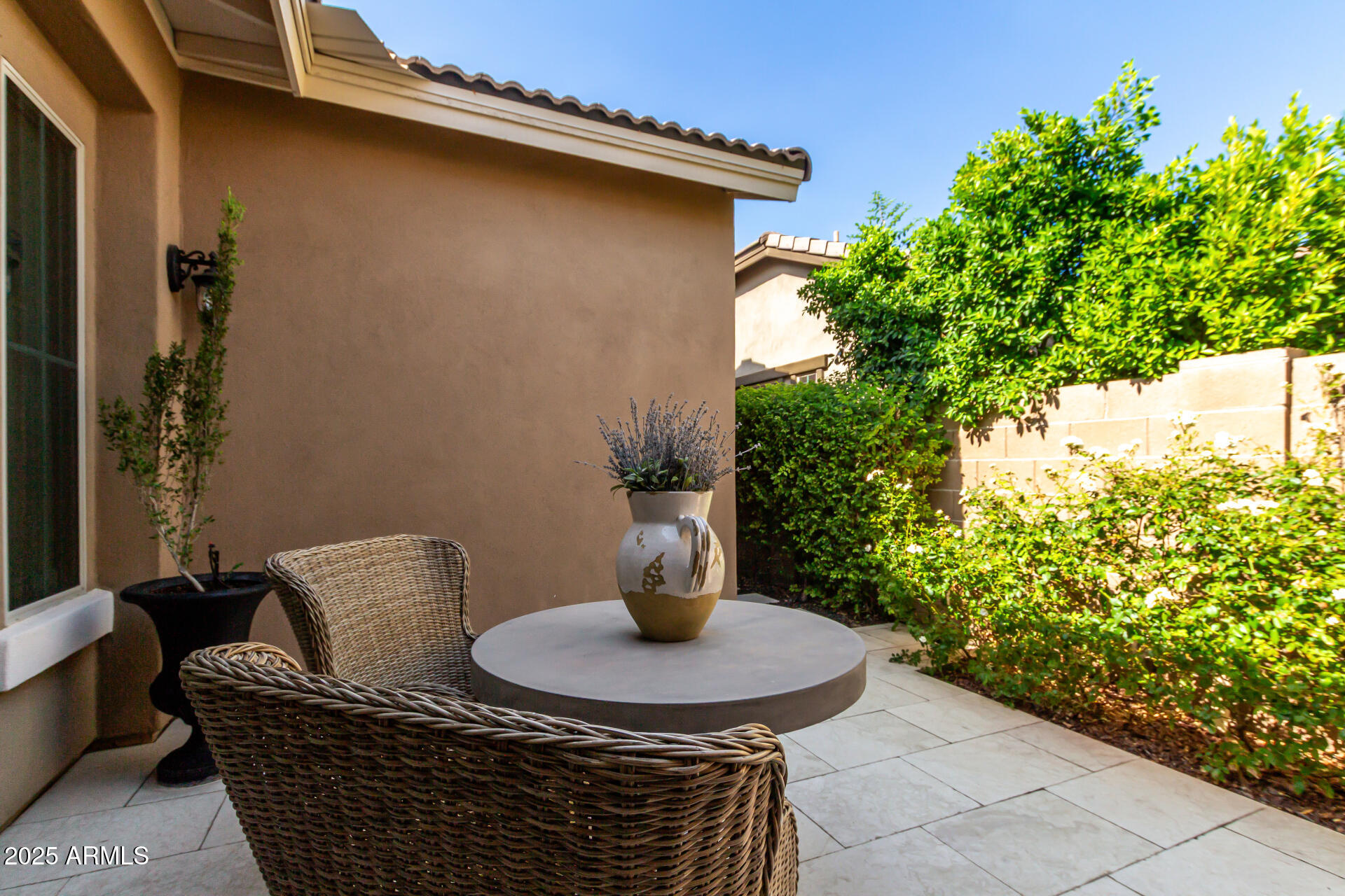 2960 E Sunrise Place