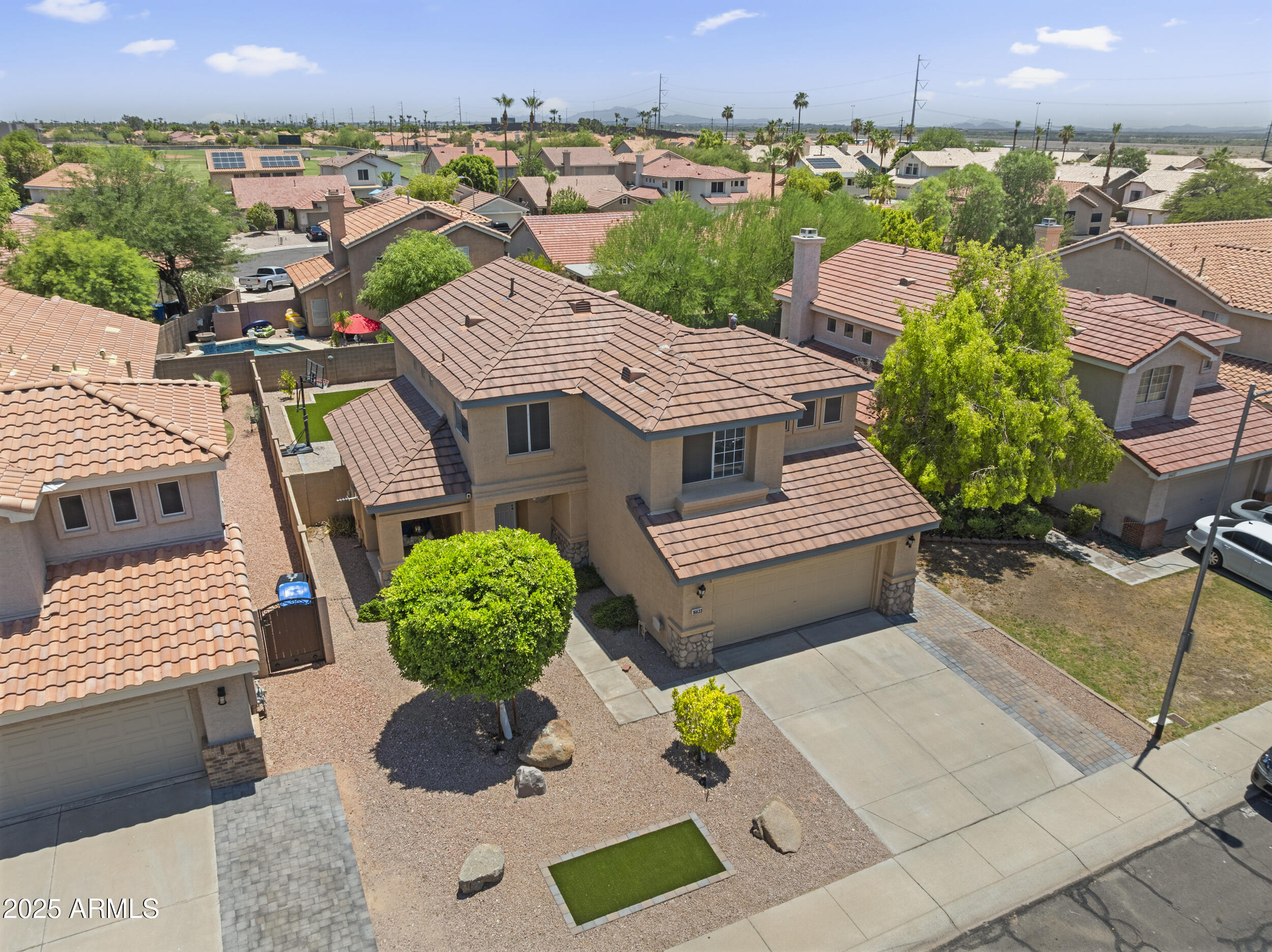 16633 S 28th Place