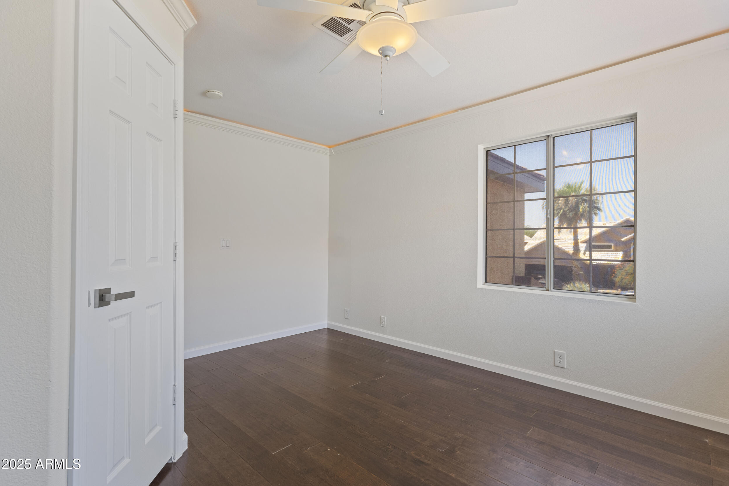16633 S 28th Place