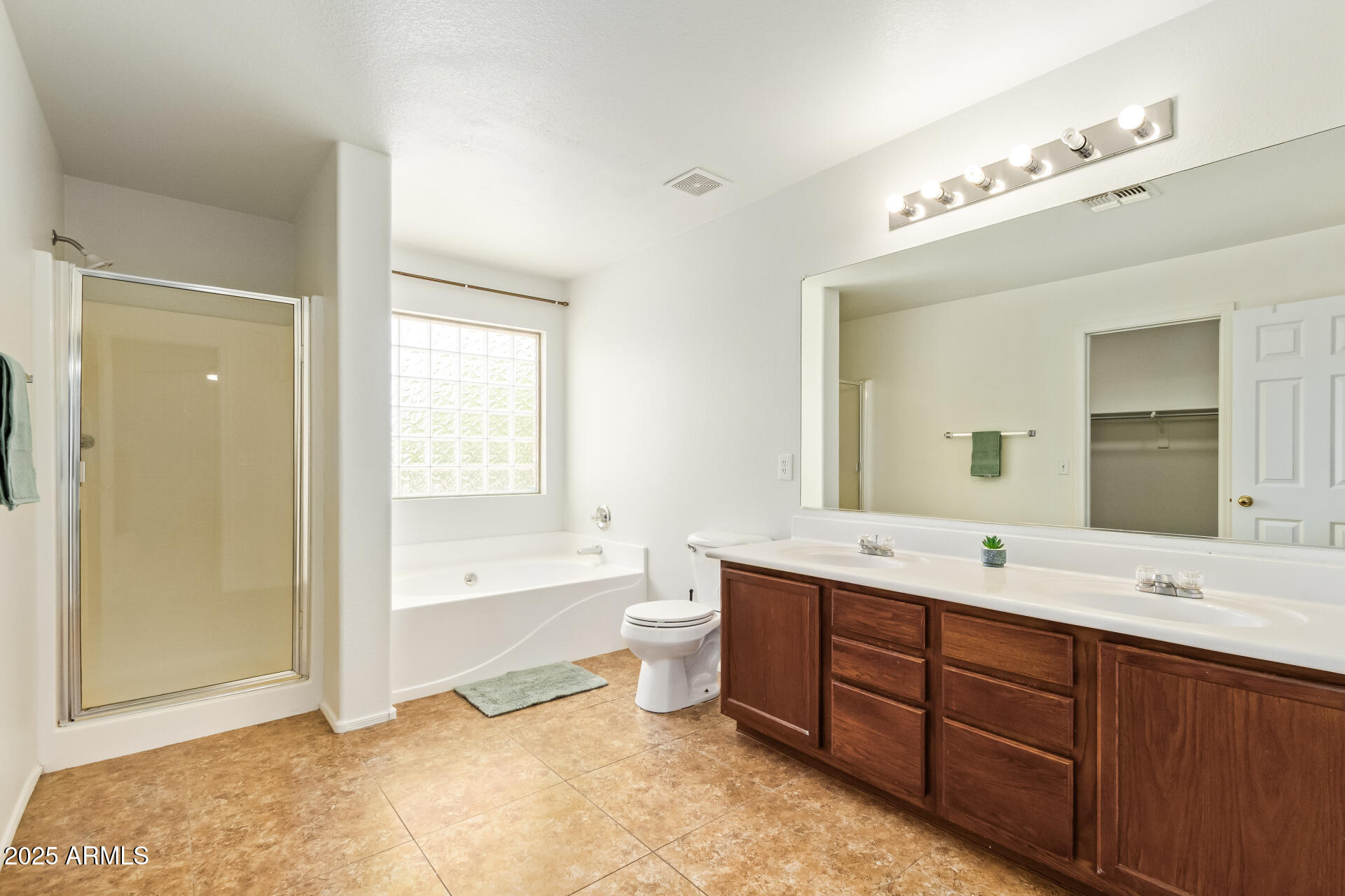 8260 W PURDUE Avenue