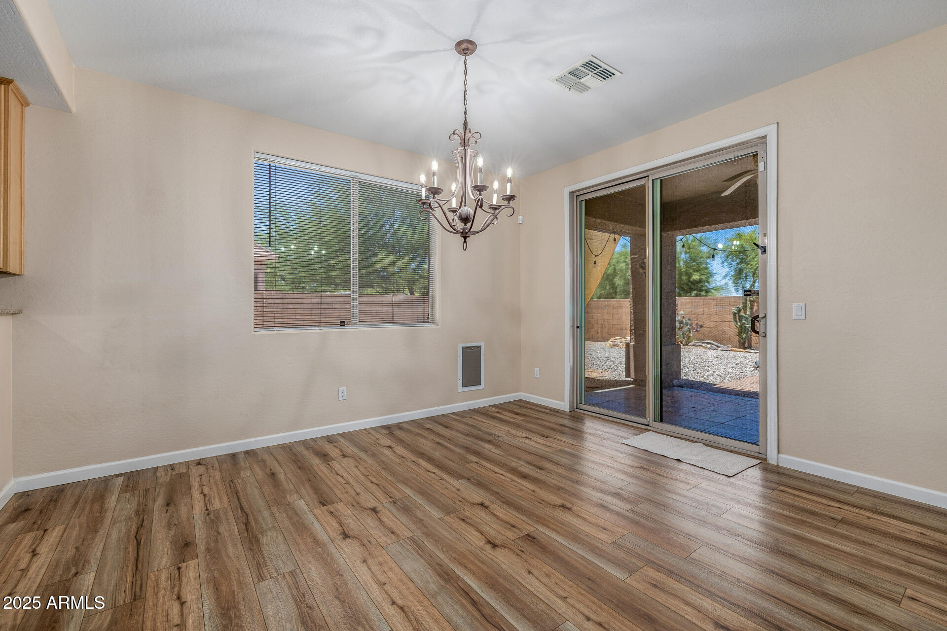 2360 W GOLDMINE MOUNTAIN Drive