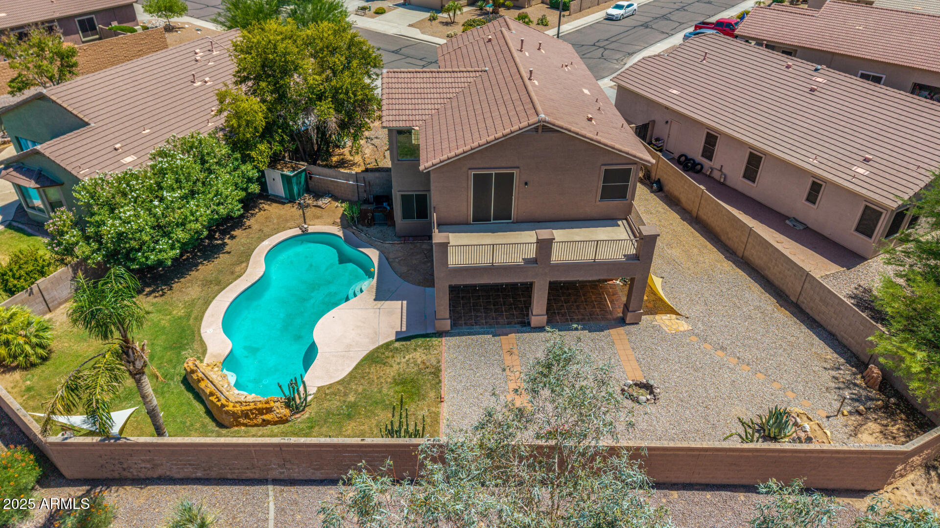 2360 W GOLDMINE MOUNTAIN Drive