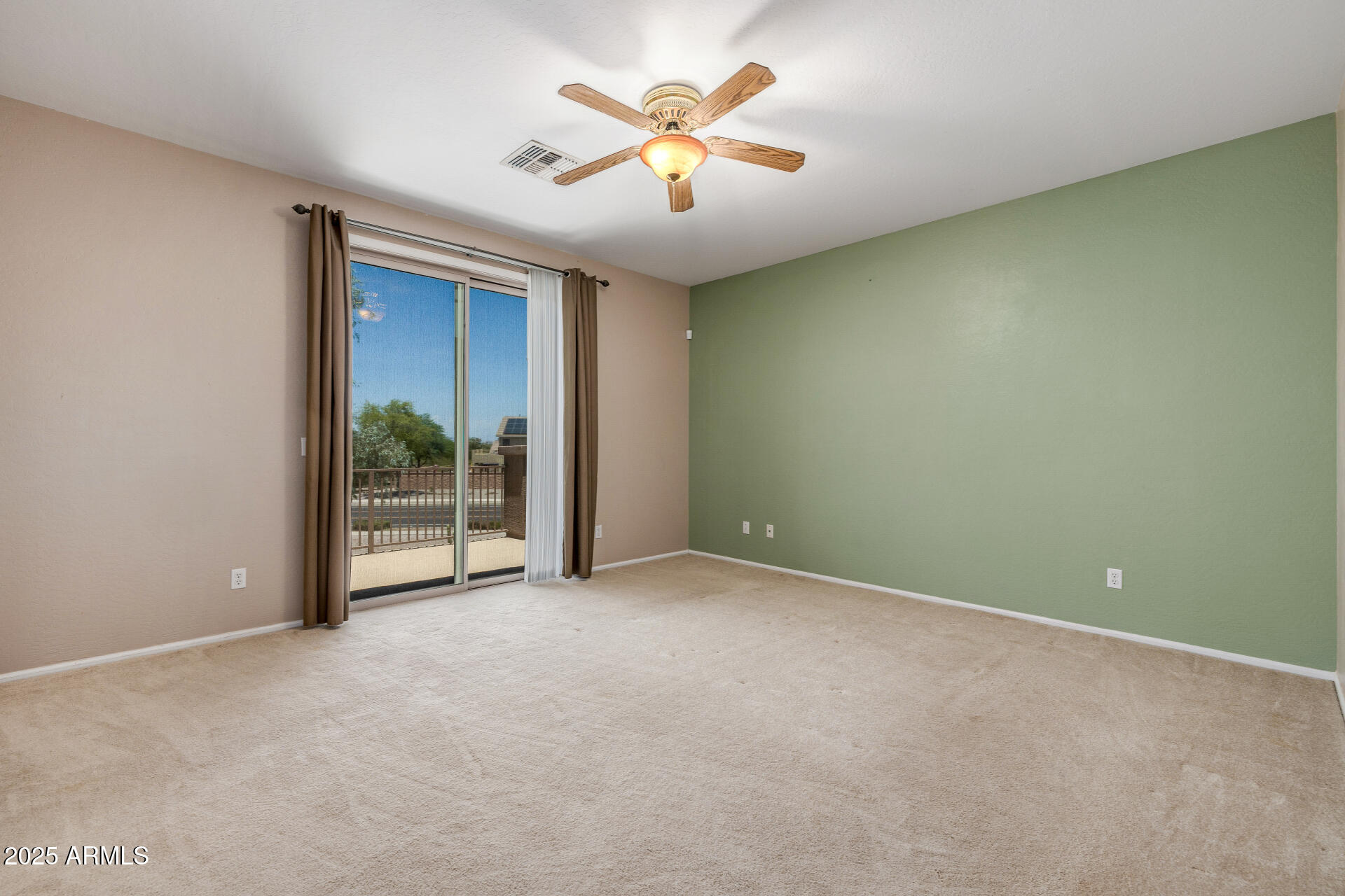 2360 W GOLDMINE MOUNTAIN Drive