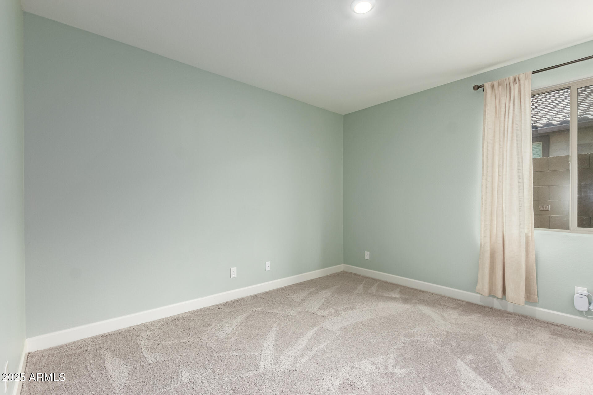 18322 W LONG LAKE Road