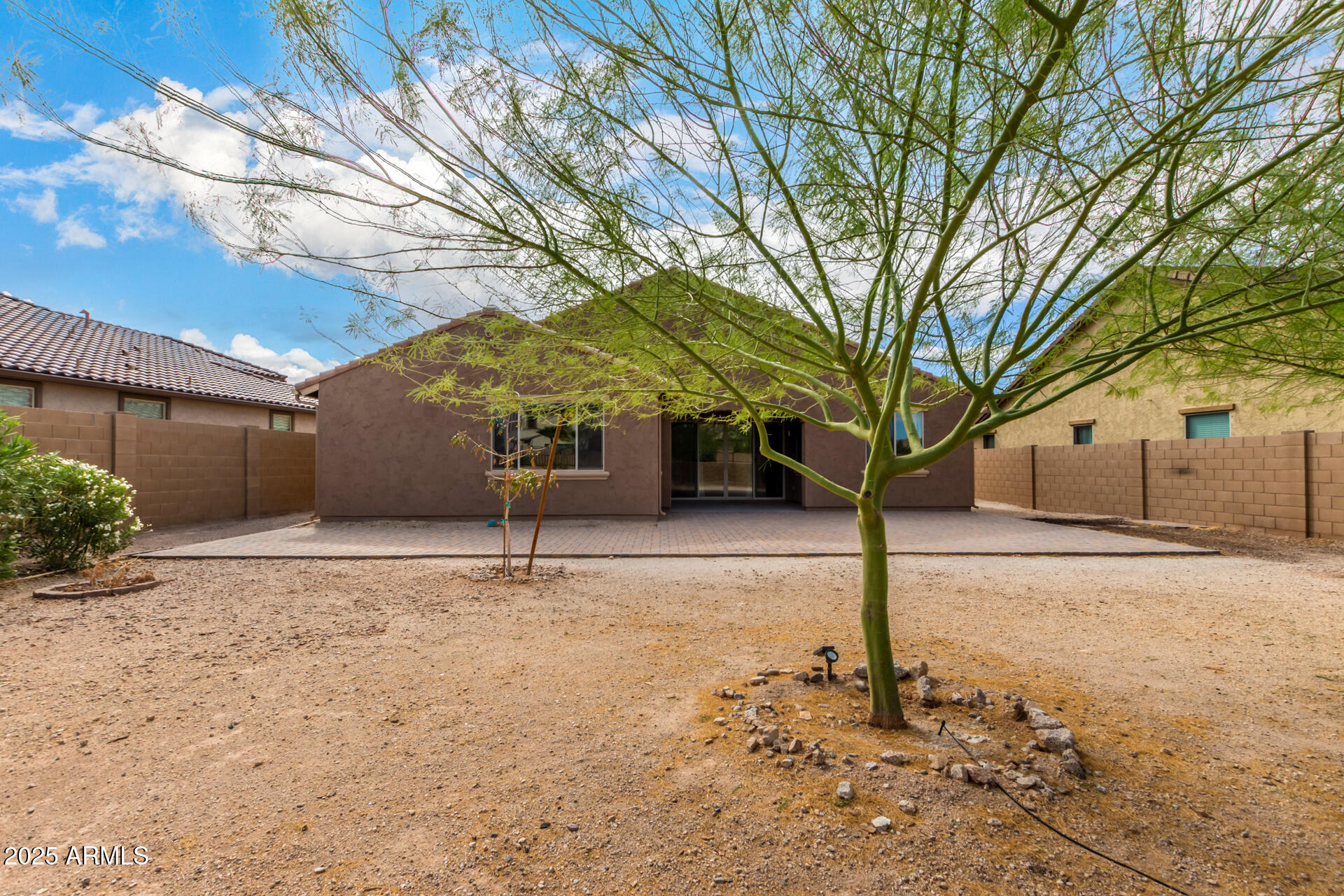 18322 W LONG LAKE Road