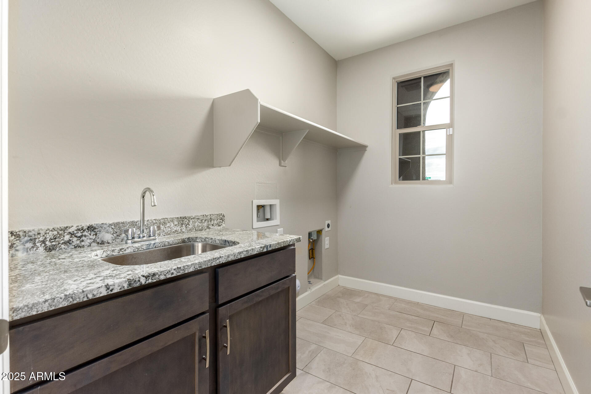 18322 W LONG LAKE Road