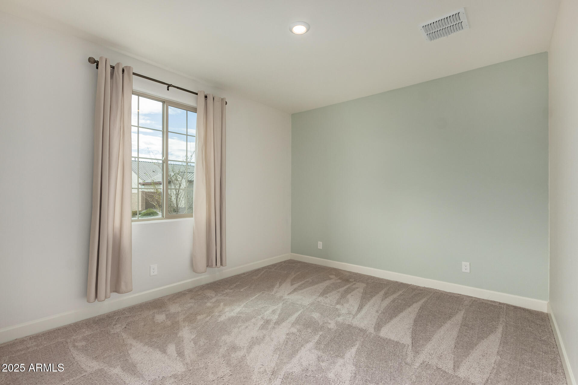 18322 W LONG LAKE Road