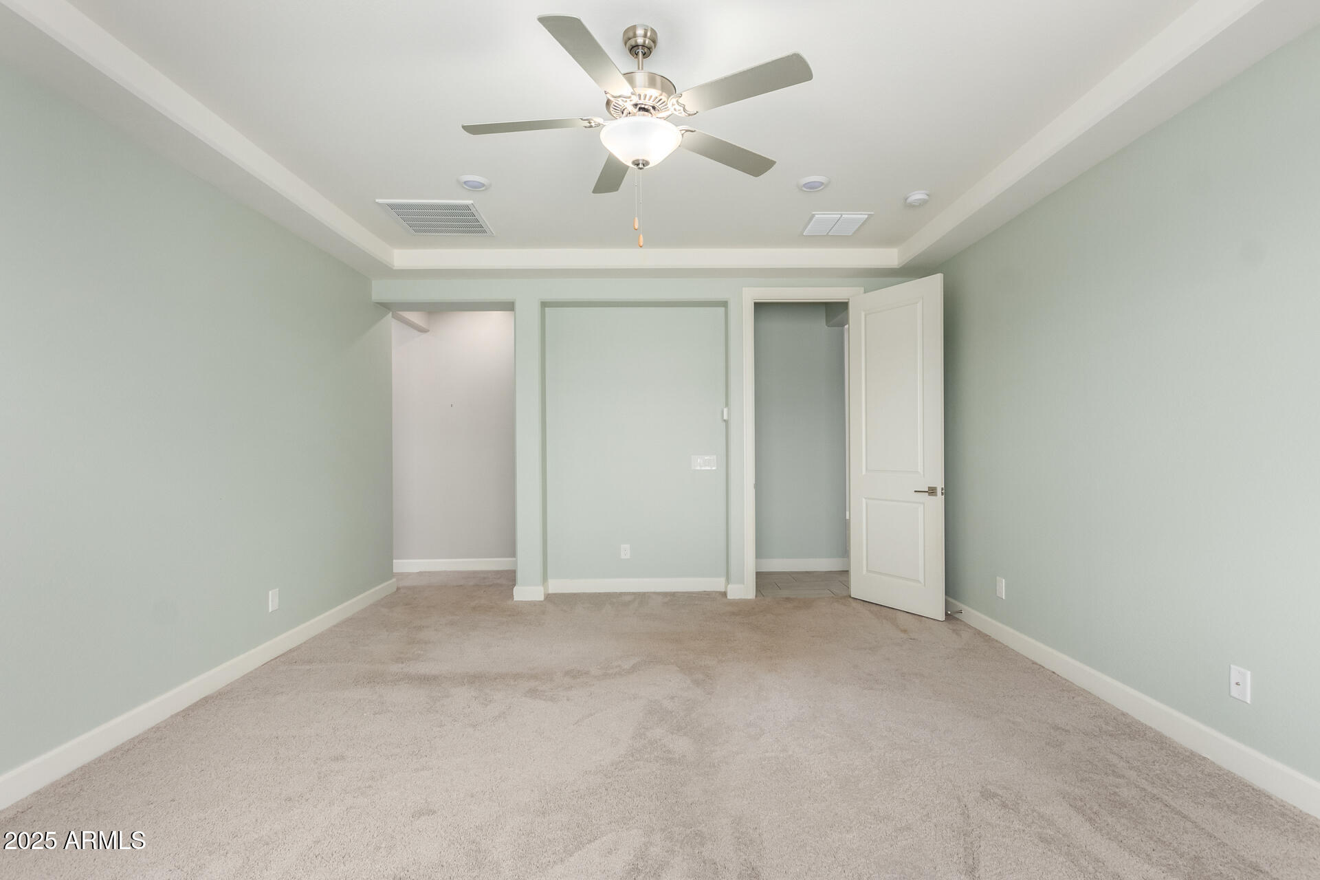 18322 W LONG LAKE Road