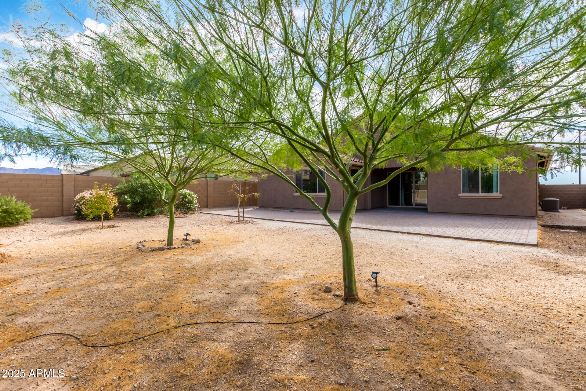 18322 W LONG LAKE Road