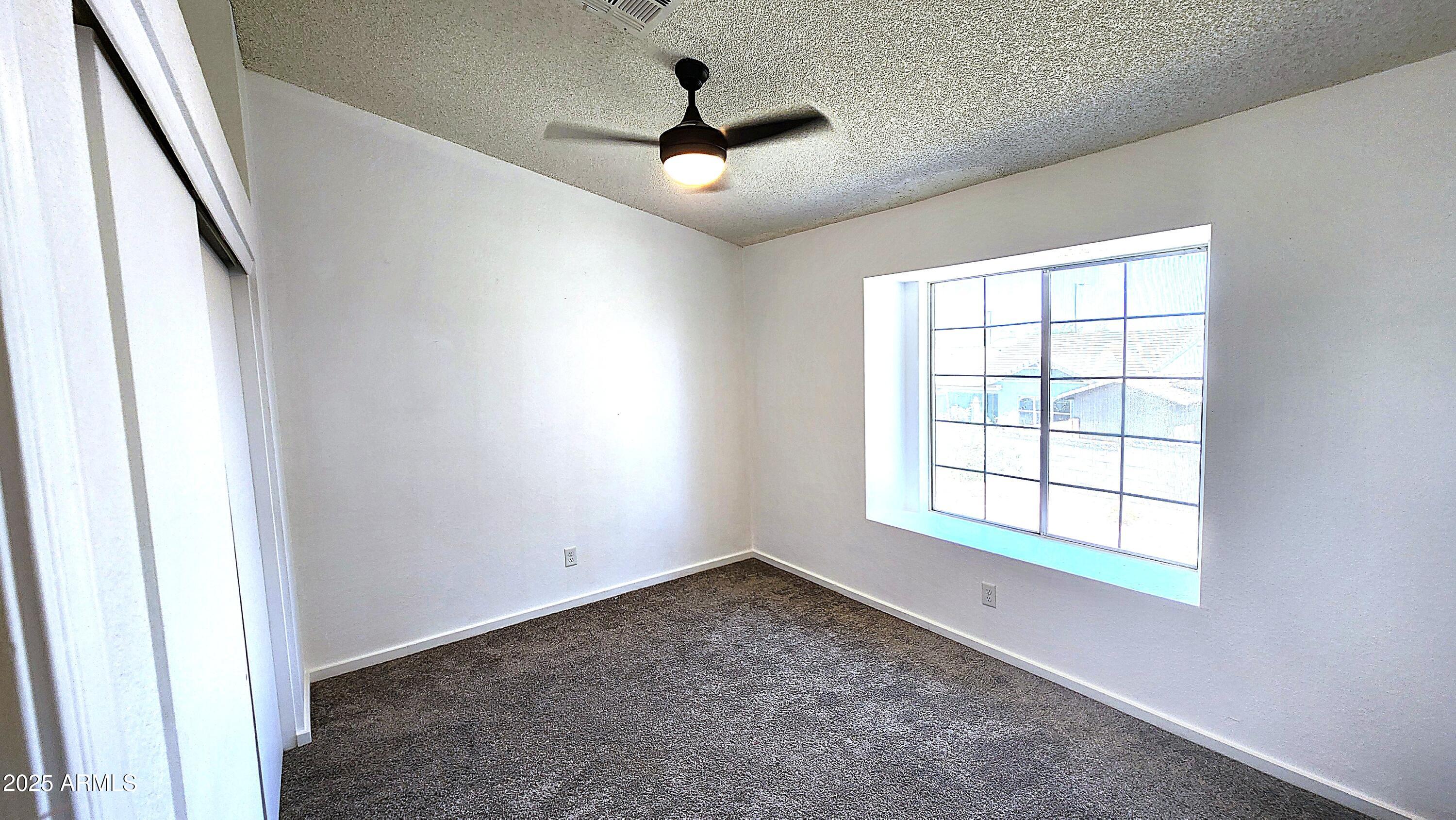 860 N MCQUEEN Road, 1038