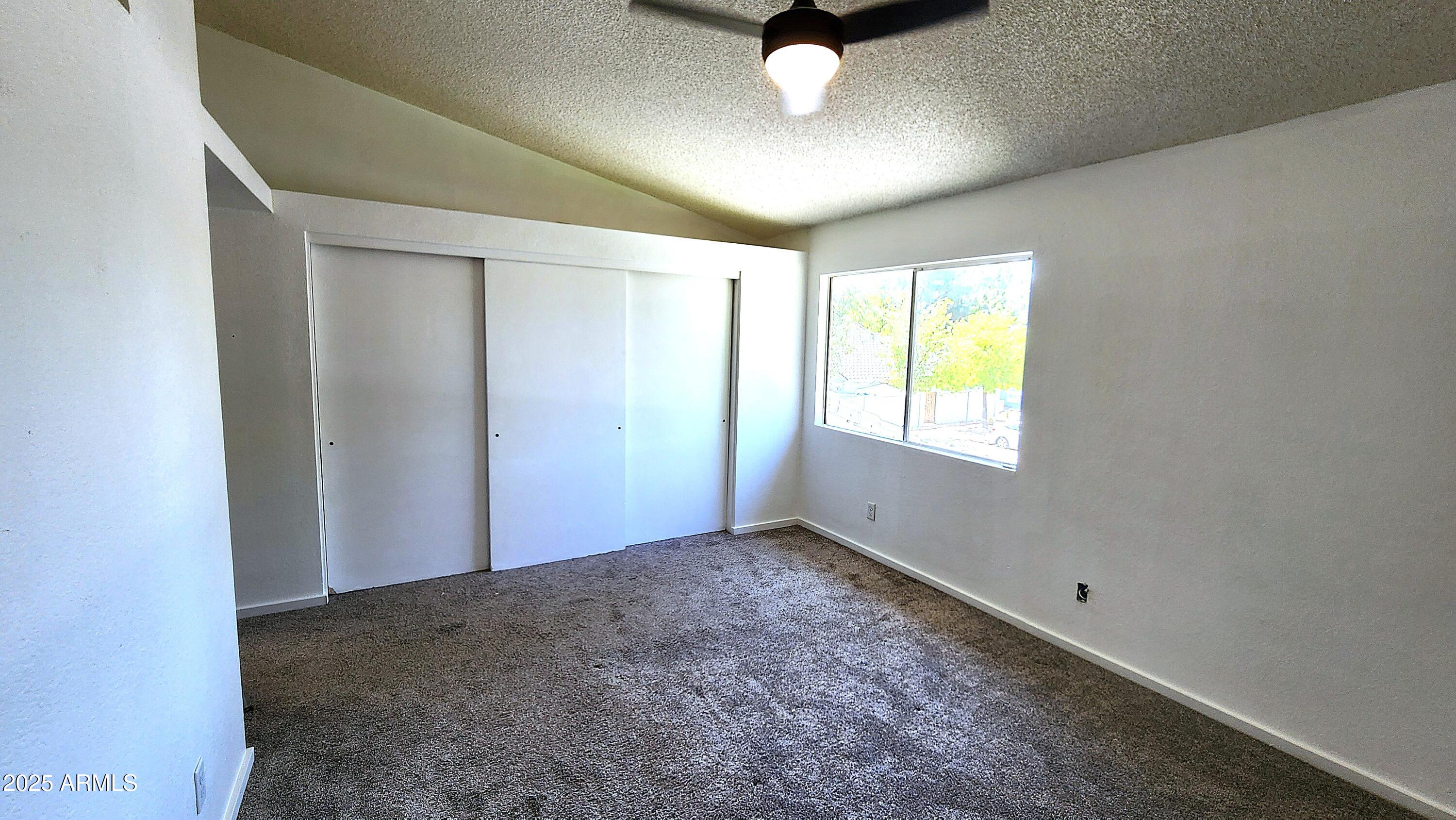 860 N MCQUEEN Road, 1038