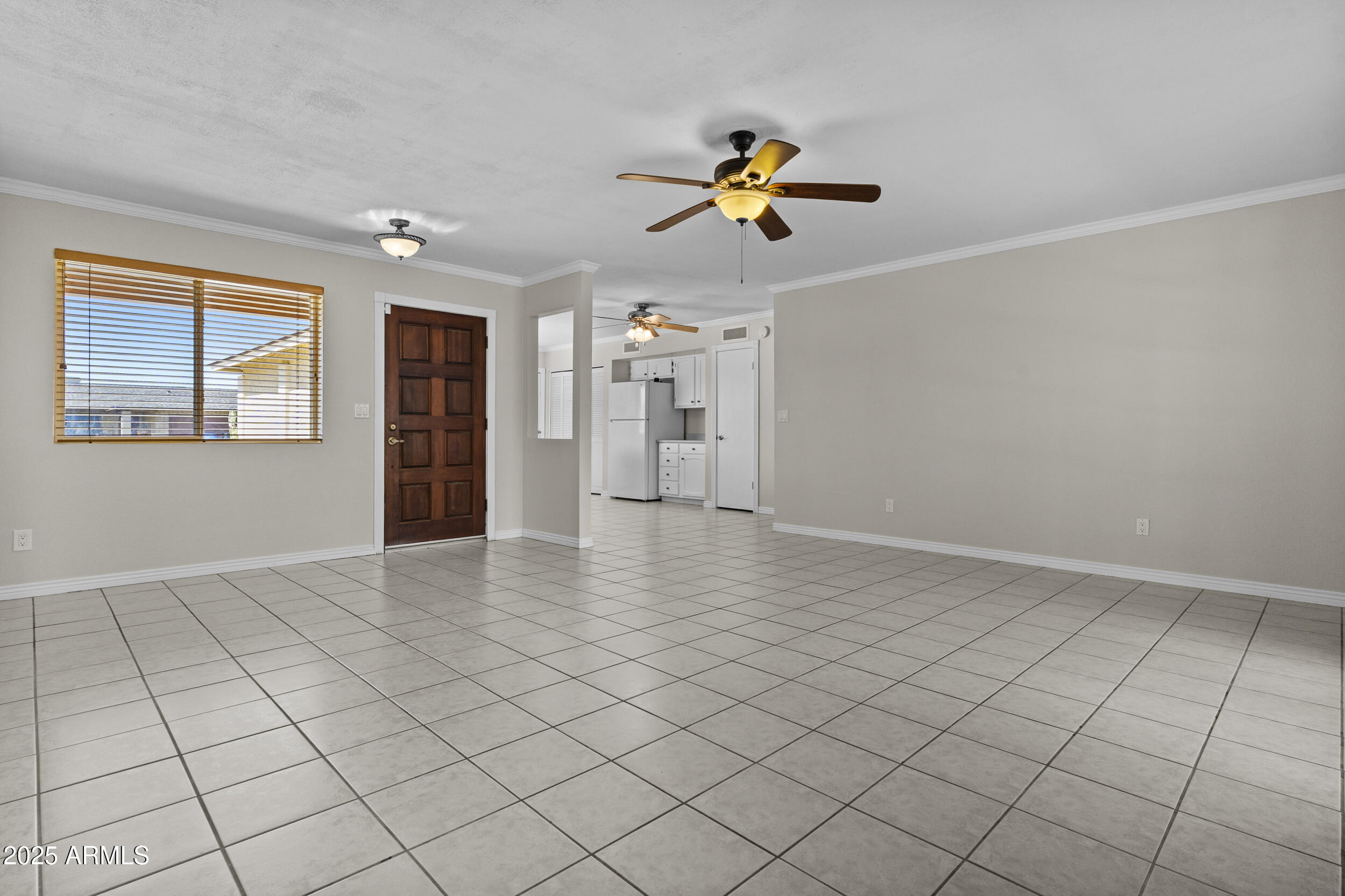 2220 W SEQUOIA Drive