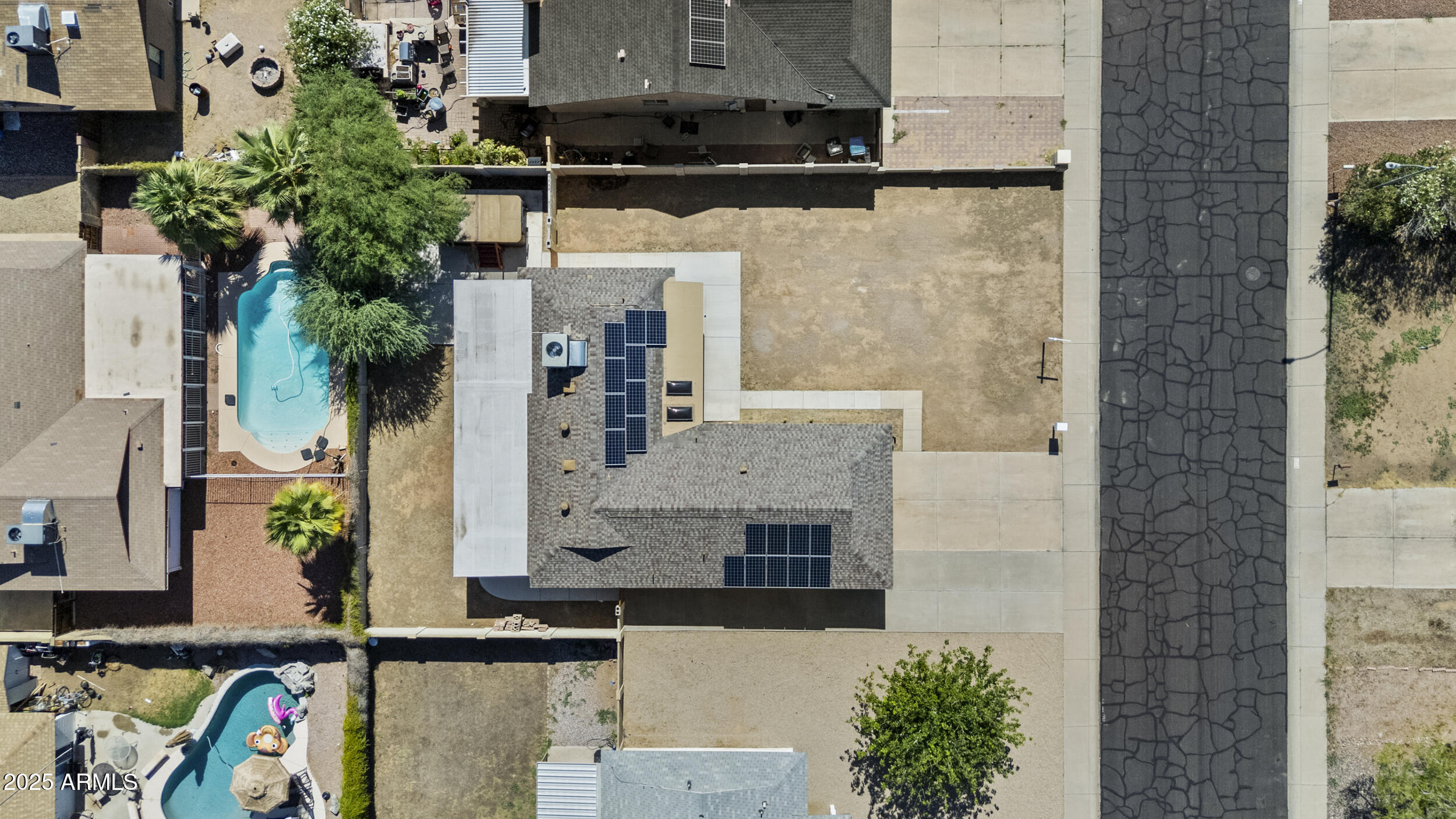 2220 W SEQUOIA Drive