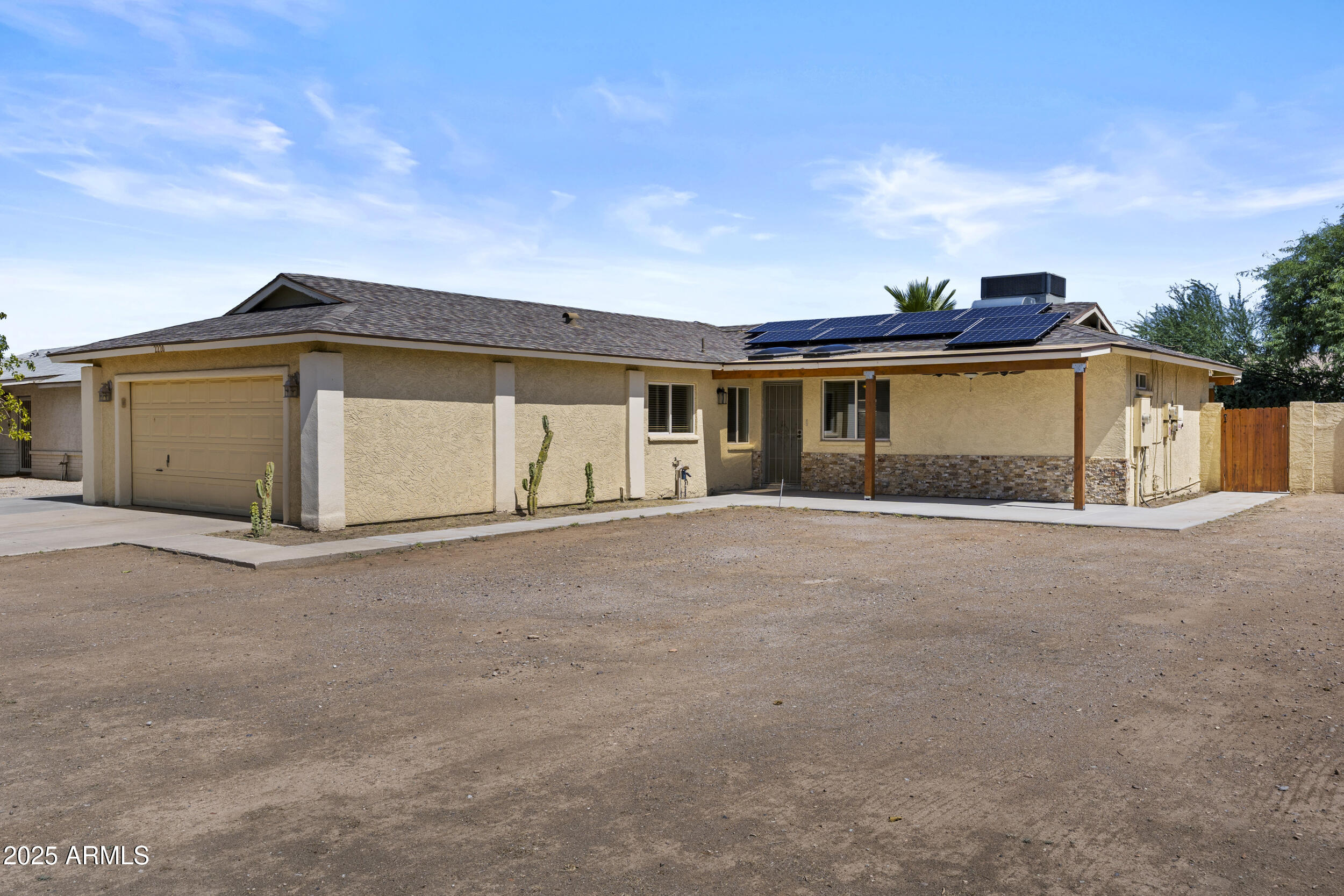 2220 W SEQUOIA Drive