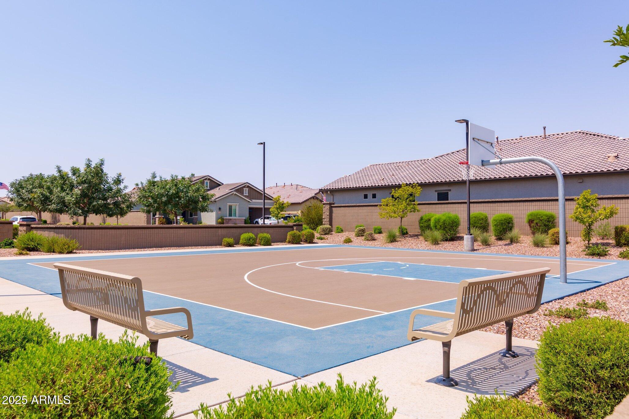 2975 W THREE MILE Drive