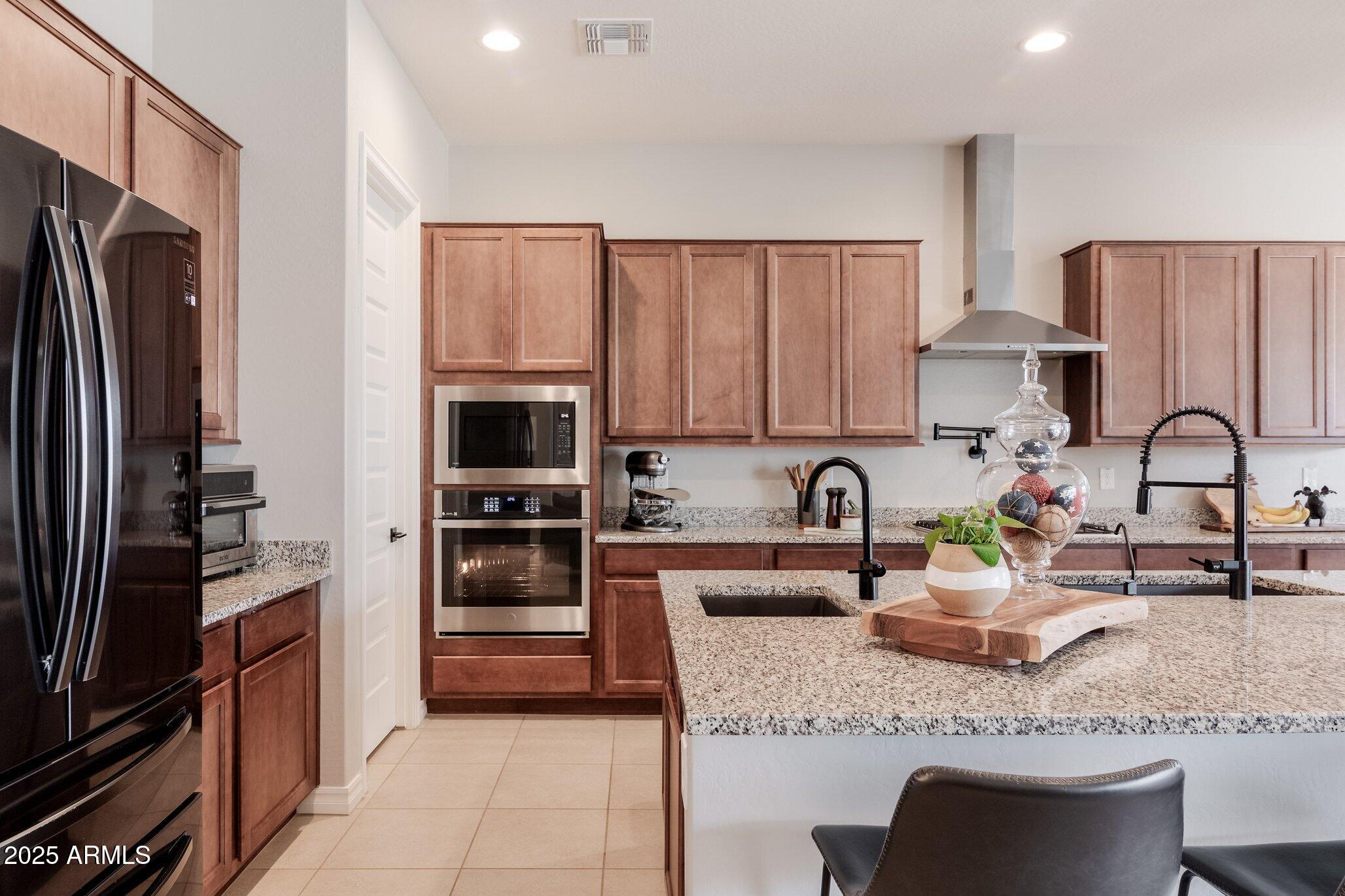 2975 W THREE MILE Drive