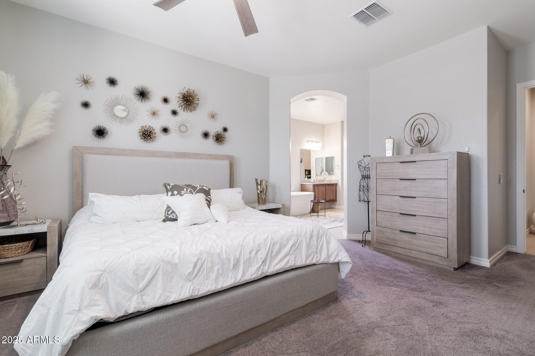 2975 W THREE MILE Drive