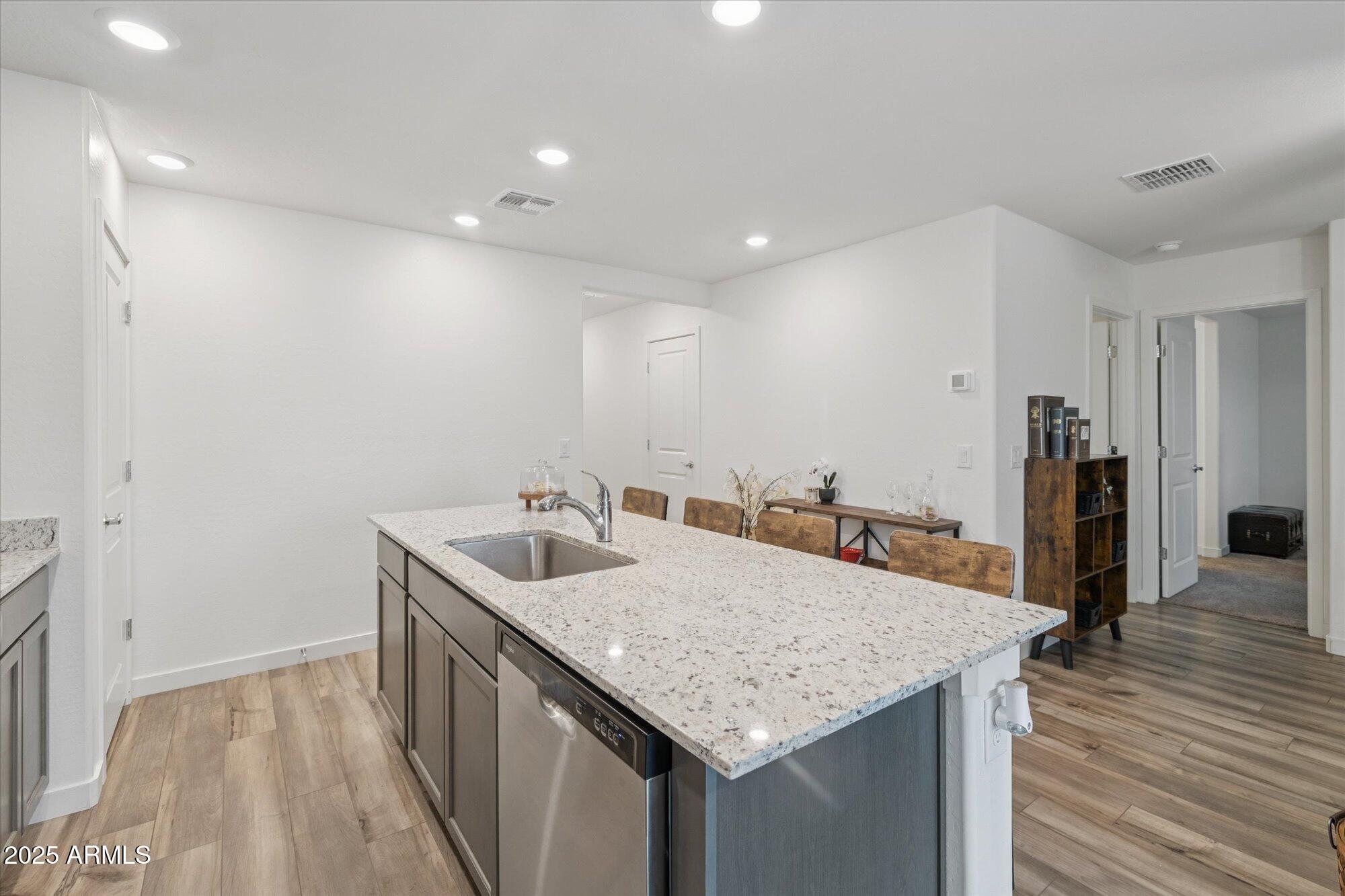 607 S WEST VIRGINIA Avenue