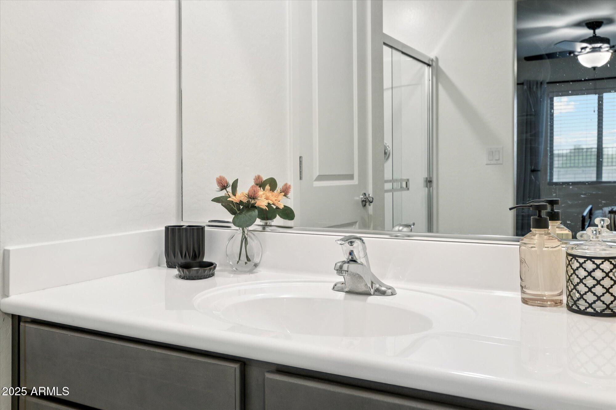 607 S WEST VIRGINIA Avenue