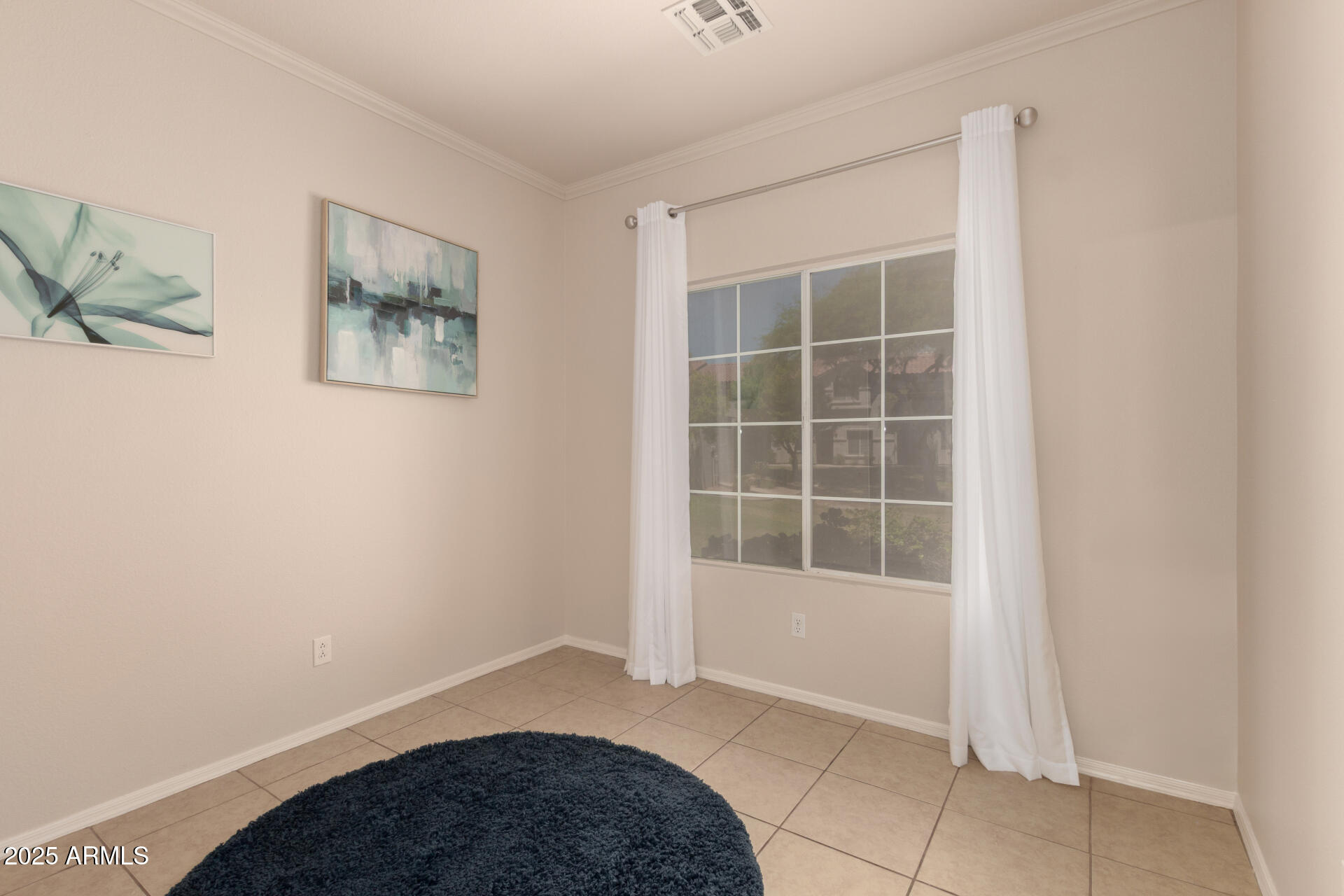 1961 N HARTFORD Street, 1212