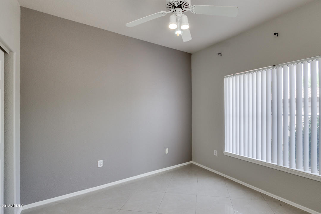 3236 E CHANDLER Boulevard, 1073