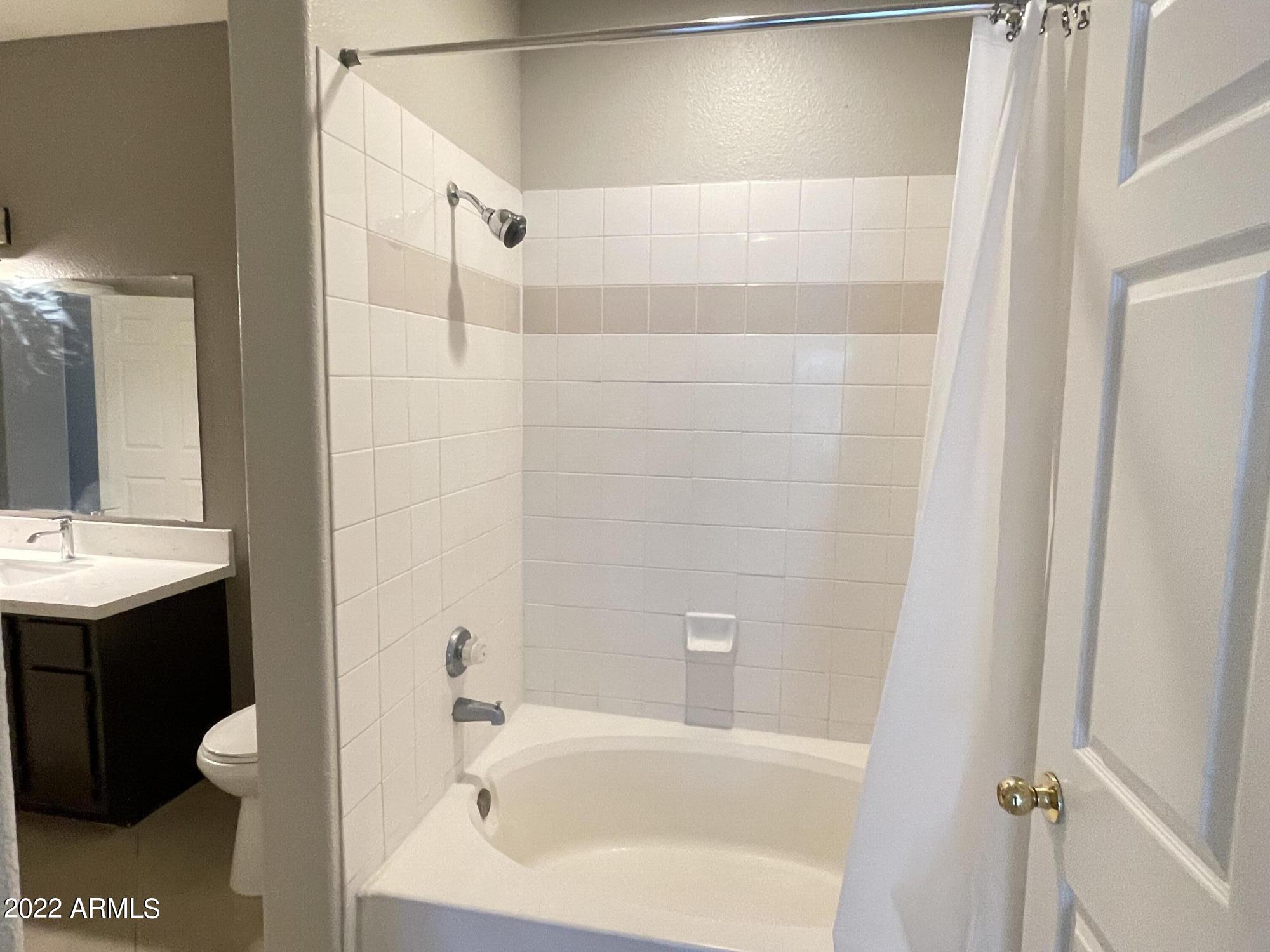 3236 E CHANDLER Boulevard, 1073