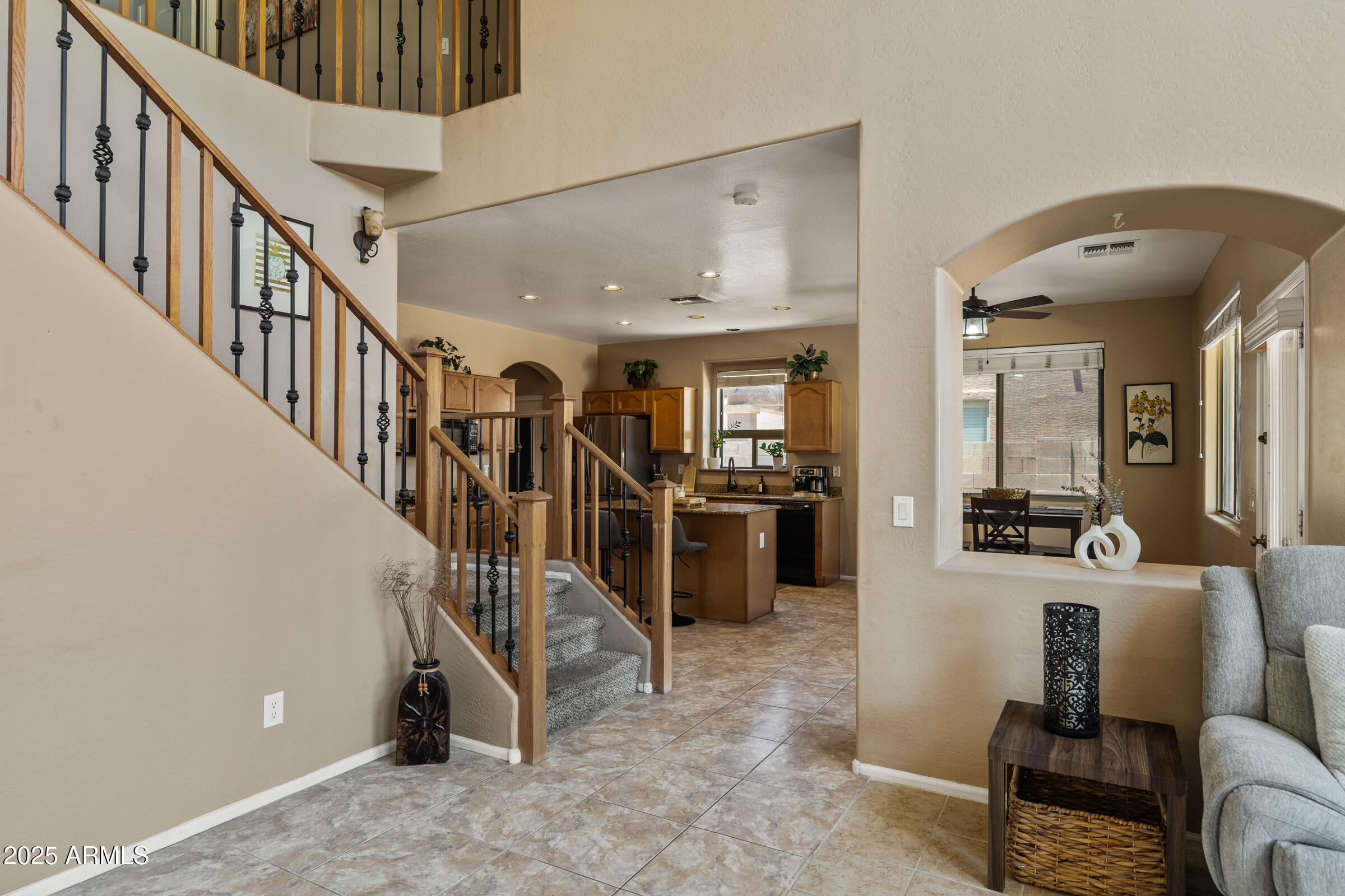 780 W HOLSTEIN Trail
