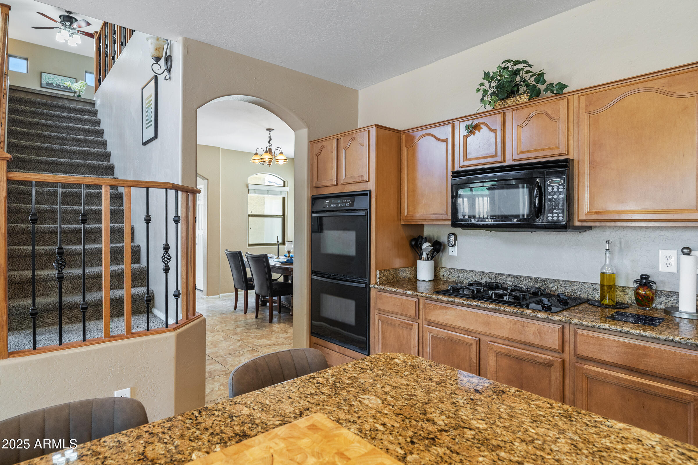 780 W HOLSTEIN Trail